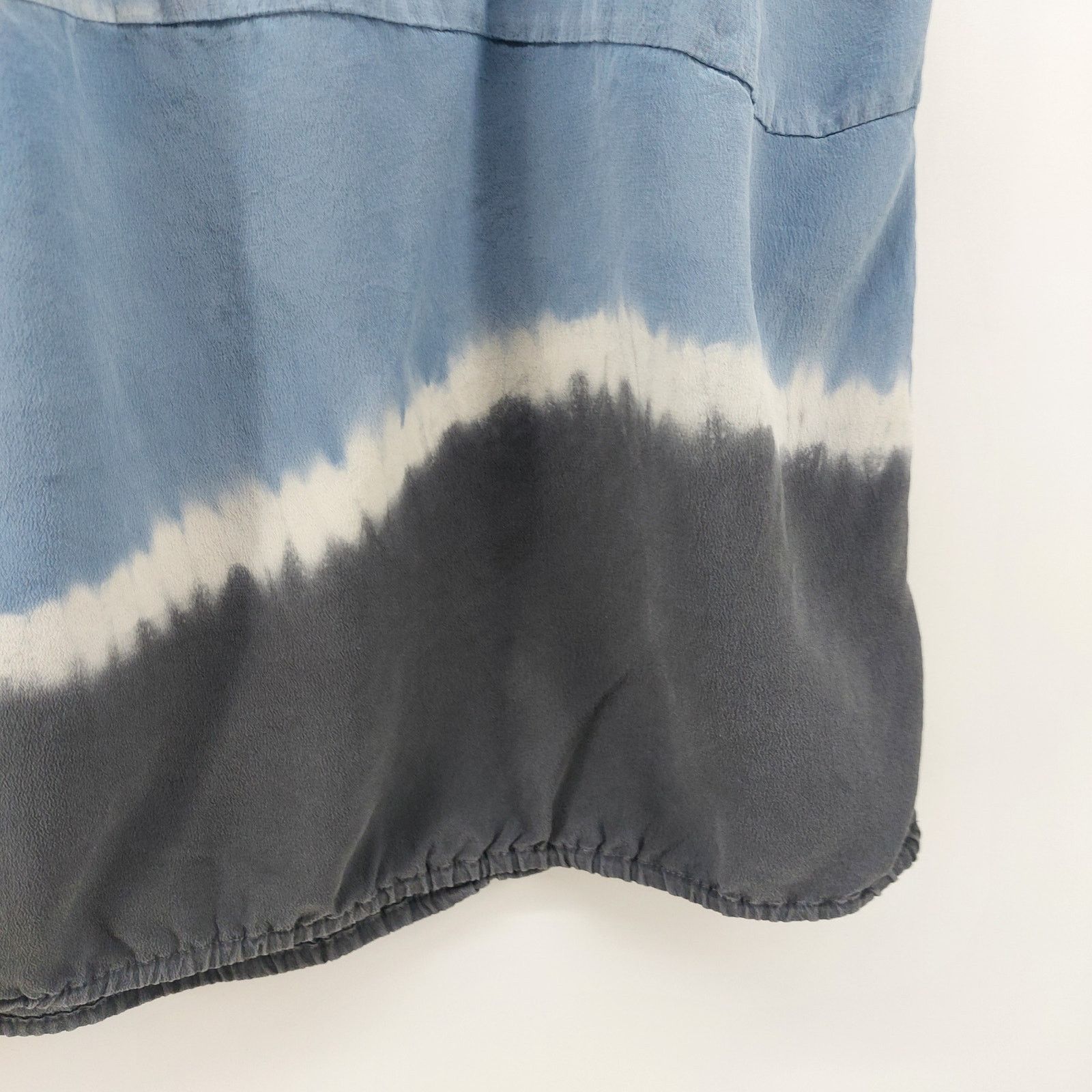 Joie Joie Solid Blue Black 100% Silk Blouse Top Medium Tie Dye Size M / US 6-8 / IT 42-44 - 12 Thumbnail