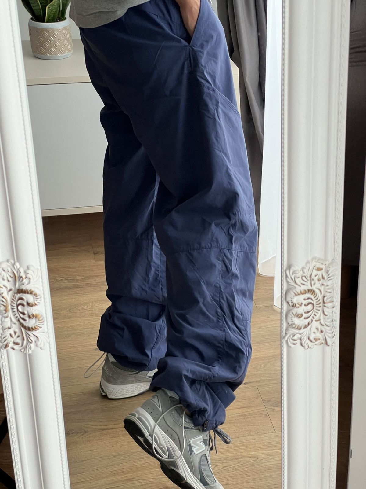 Nike 🔥 Nike parachute y2k pocket vintage pants Size US 34 / EU 50 - 2 Thumbnail