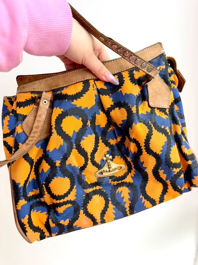Vivienne Westwood Vivienne Westwood size os African series blue and yellow st Size ONE SIZE - 3 Thumbnail
