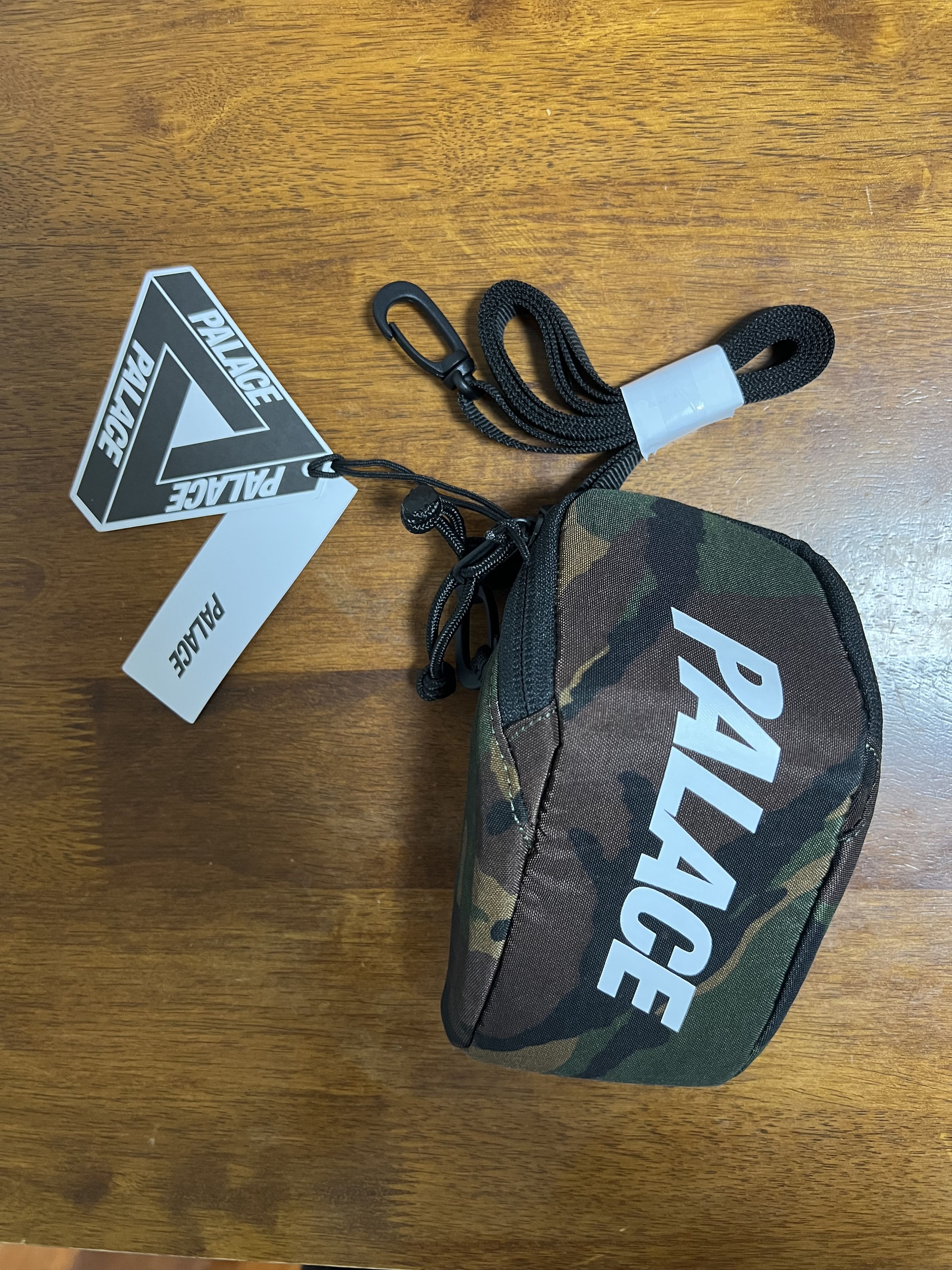Palace 💚 2018 Palace Sling Sack Camo Bag NEW Size ONE SIZE - 5 Thumbnail