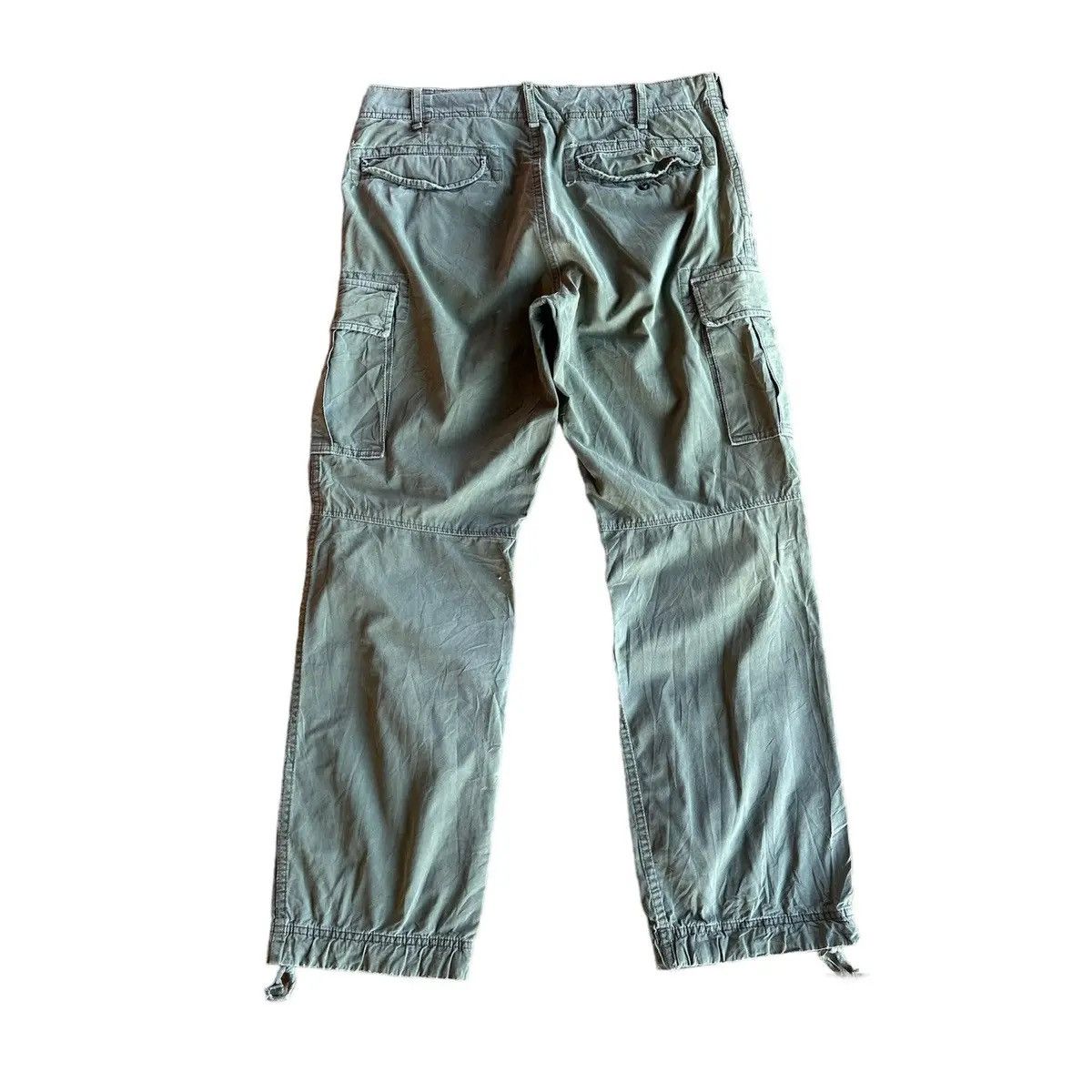 Uniqlo UNIQLO Utility Tactical Japanese Multi Cargo Pants Size M Size US 32 / EU 48 - 2 Thumbnail