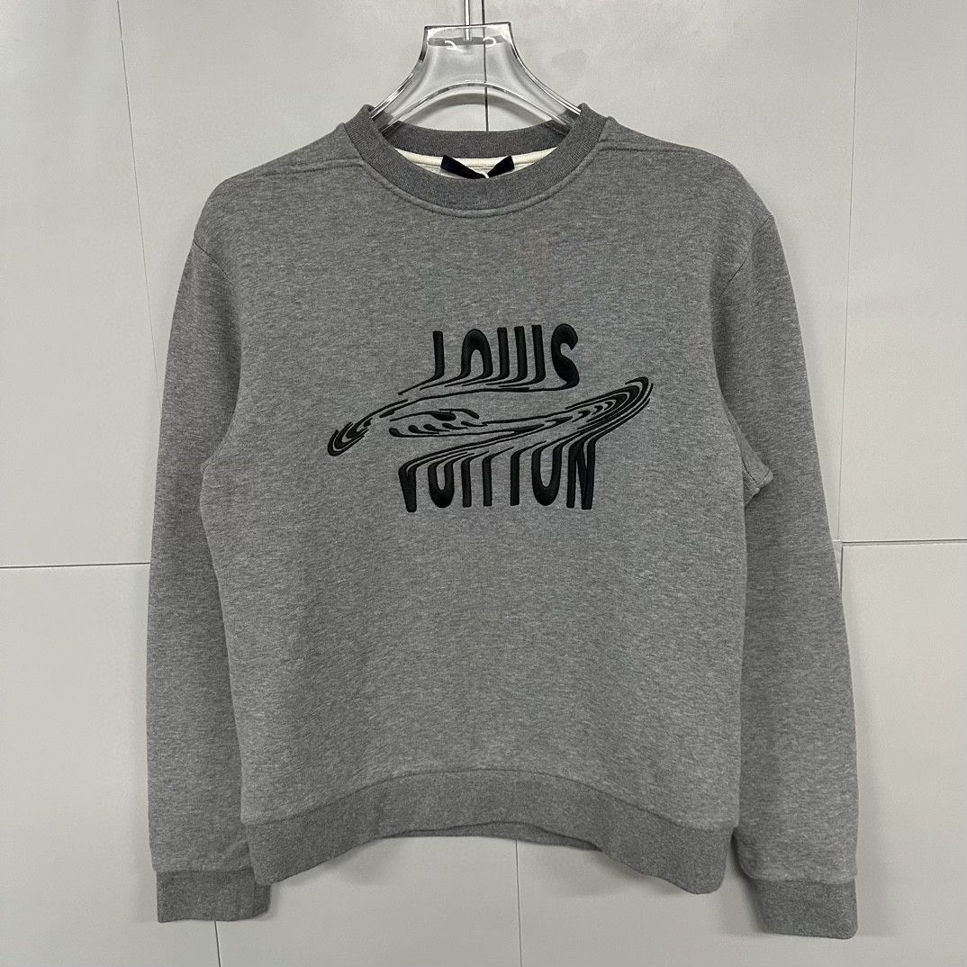 Louis Vuitton louis vuitton classic logo embroidered sweatshirt Size XS / US 0-2 / IT 36-38 - 1 Thumbnail