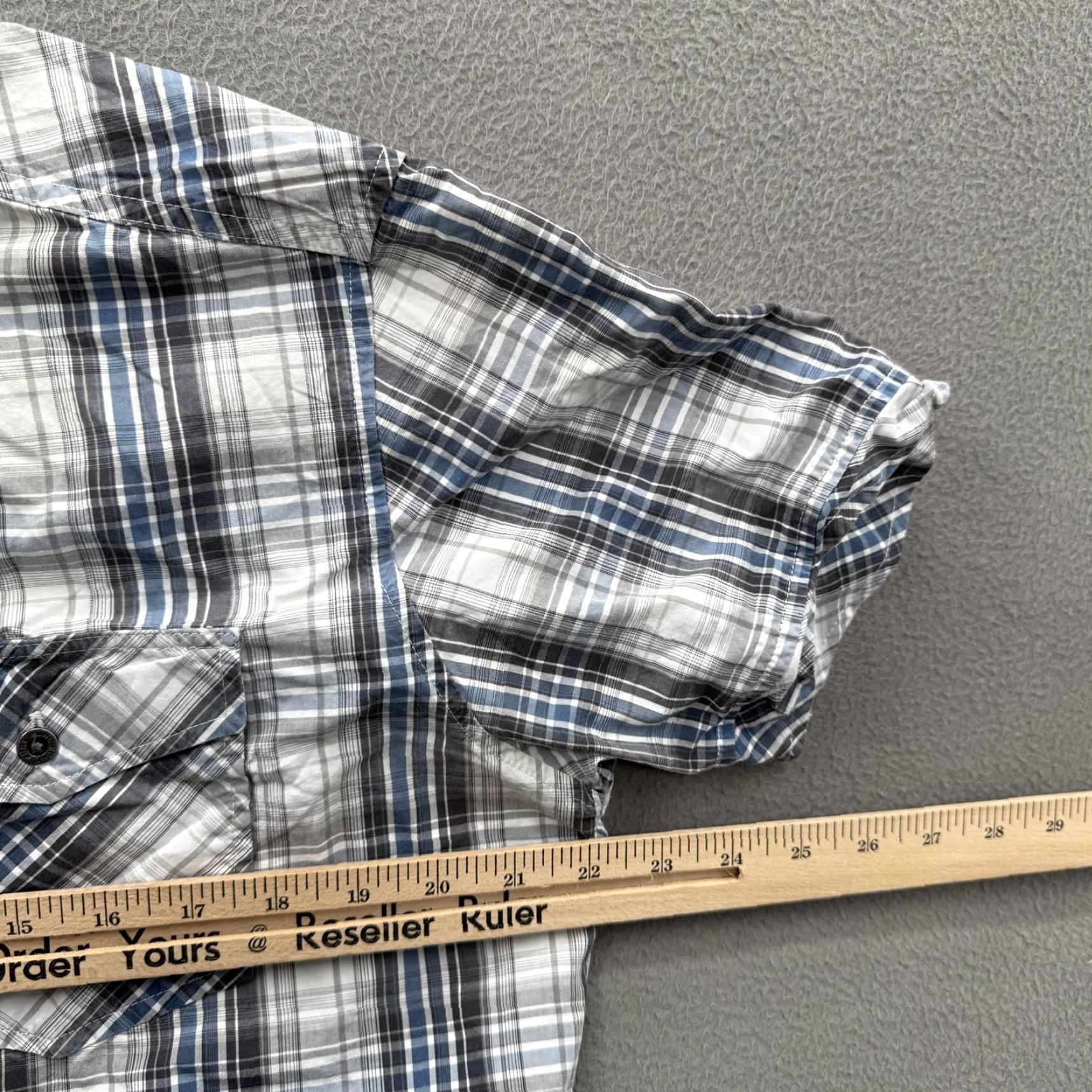 Vintage KUHL Shirt Mens M Gray Blue Plaid Short Sleeve Button Front Western Outdoor Size US M / EU 48-50 / 2 - 4 Thumbnail