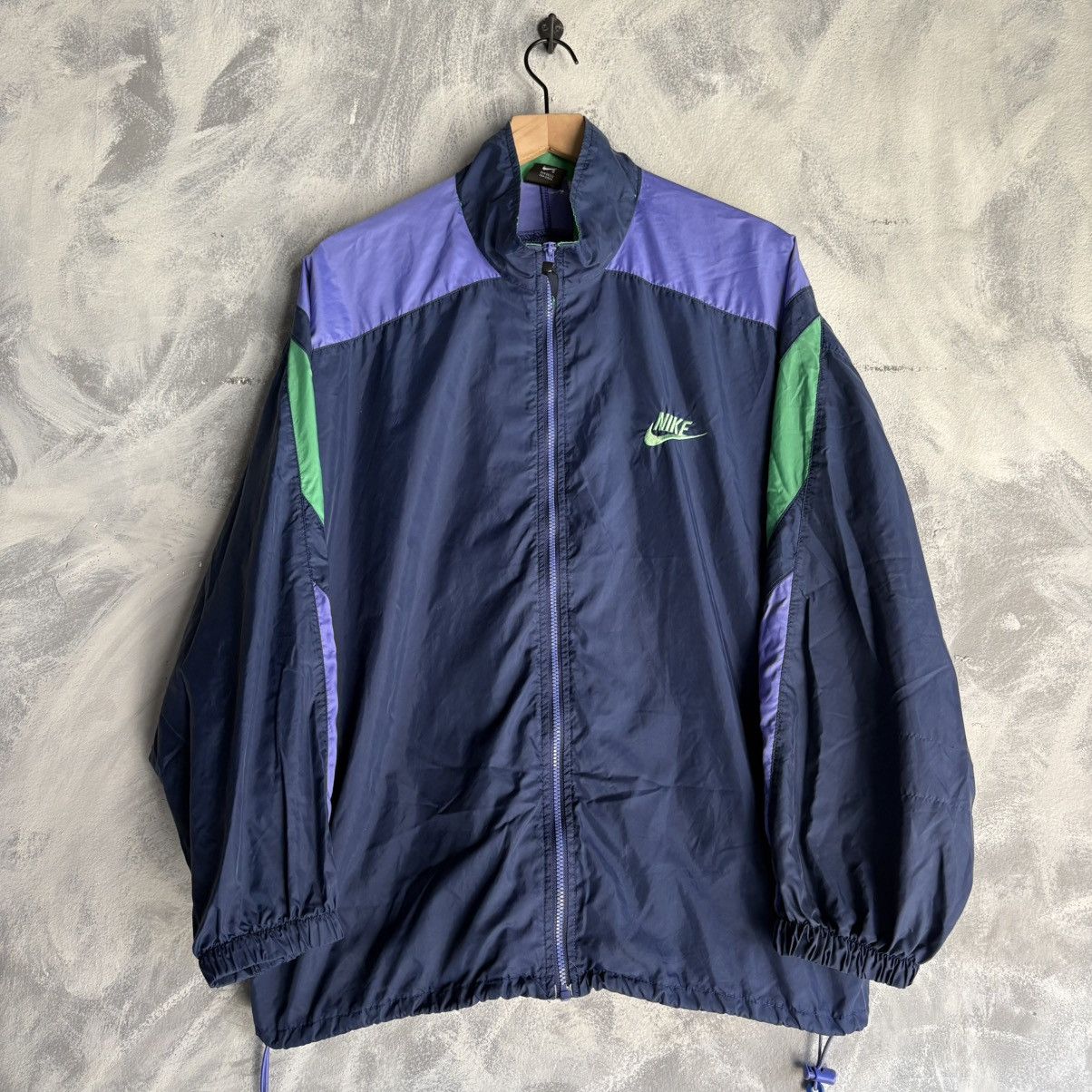 Nike Nike vintage windbreaker jacket. XL. NAVY BLUE with green Size US XL / EU 56 / 4 - 1 Thumbnail