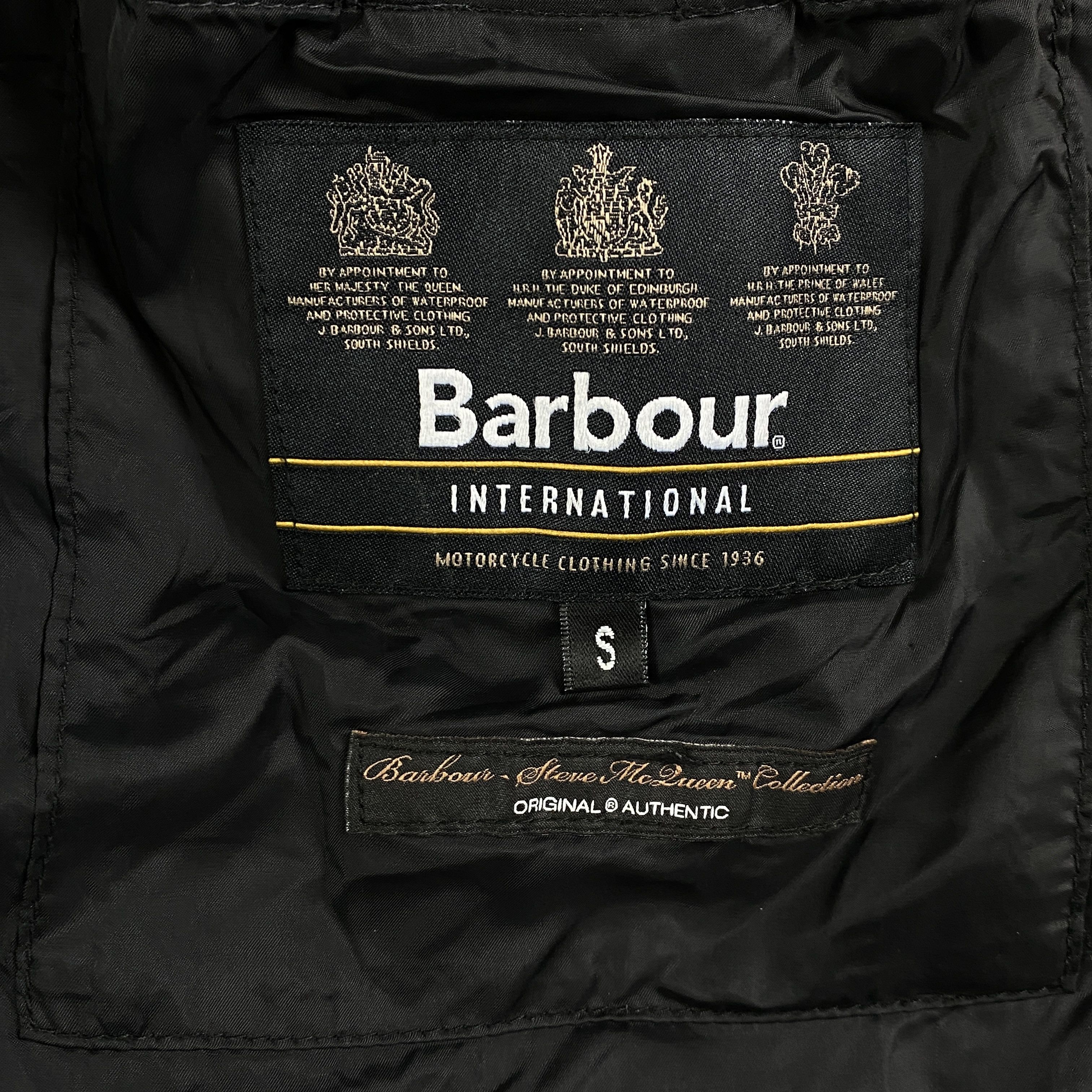 Barbour Mens Down Jacket Barbour Internatioanal SMQ Baffle Size S Size US S / EU 44-46 / 1 - 11 Thumbnail