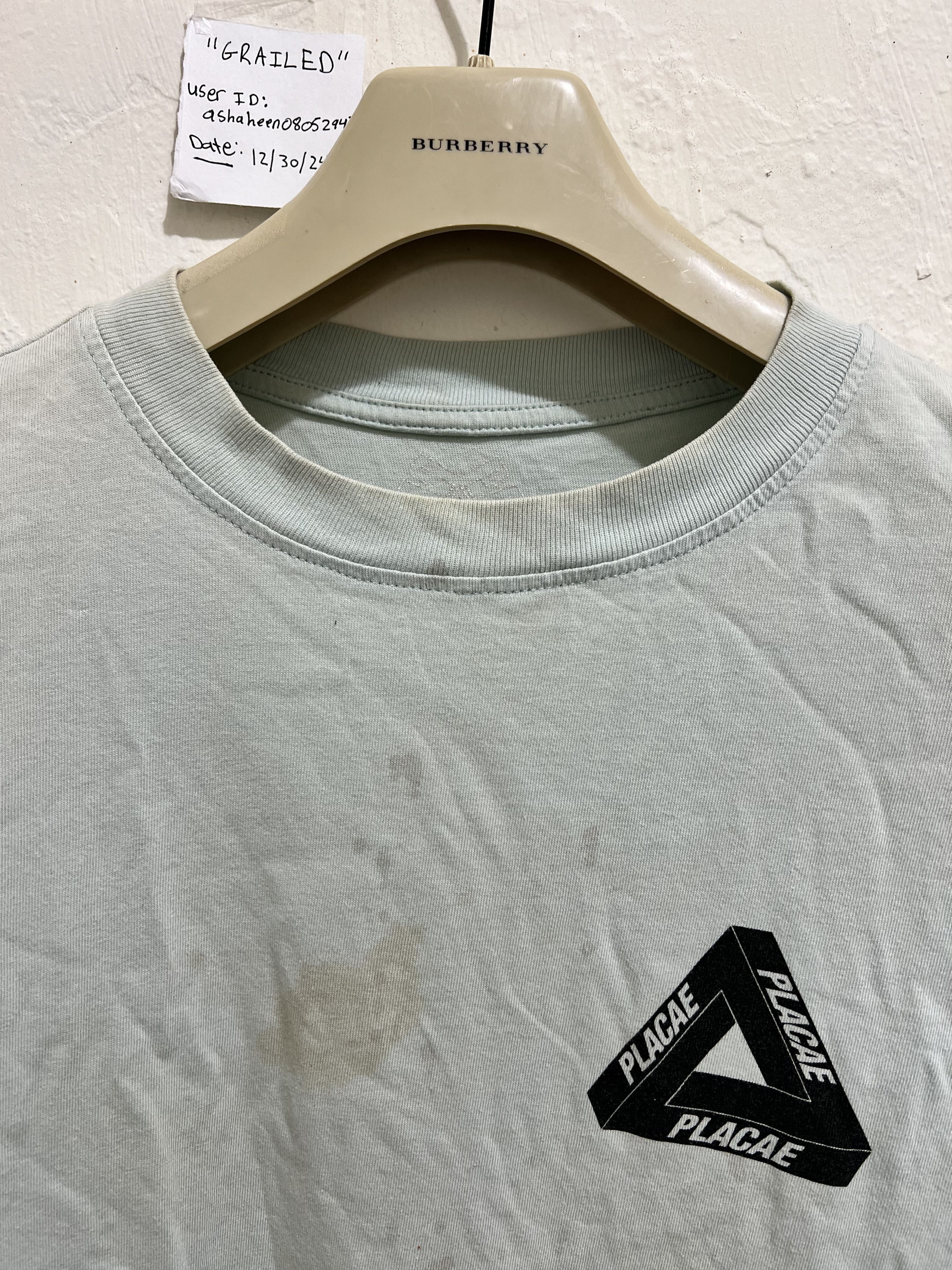 Palace DELISTING in 1hr* Misspelled Palace “Placae” Long sleeveRare Size US L / EU 52-54 / 3 - 6 Thumbnail