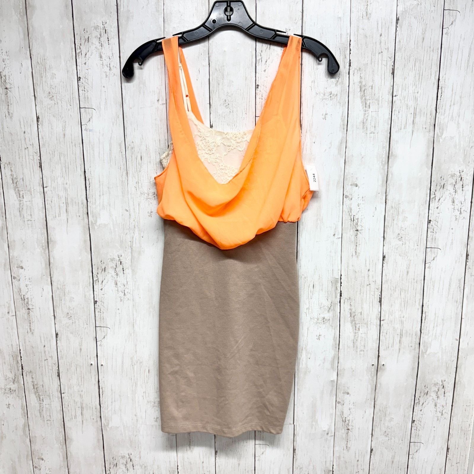 Other Lulus Dress Size Small Zip Back Lined Top Sleeveless Bodycon Size S / US 4 / IT 40 - 1 Thumbnail