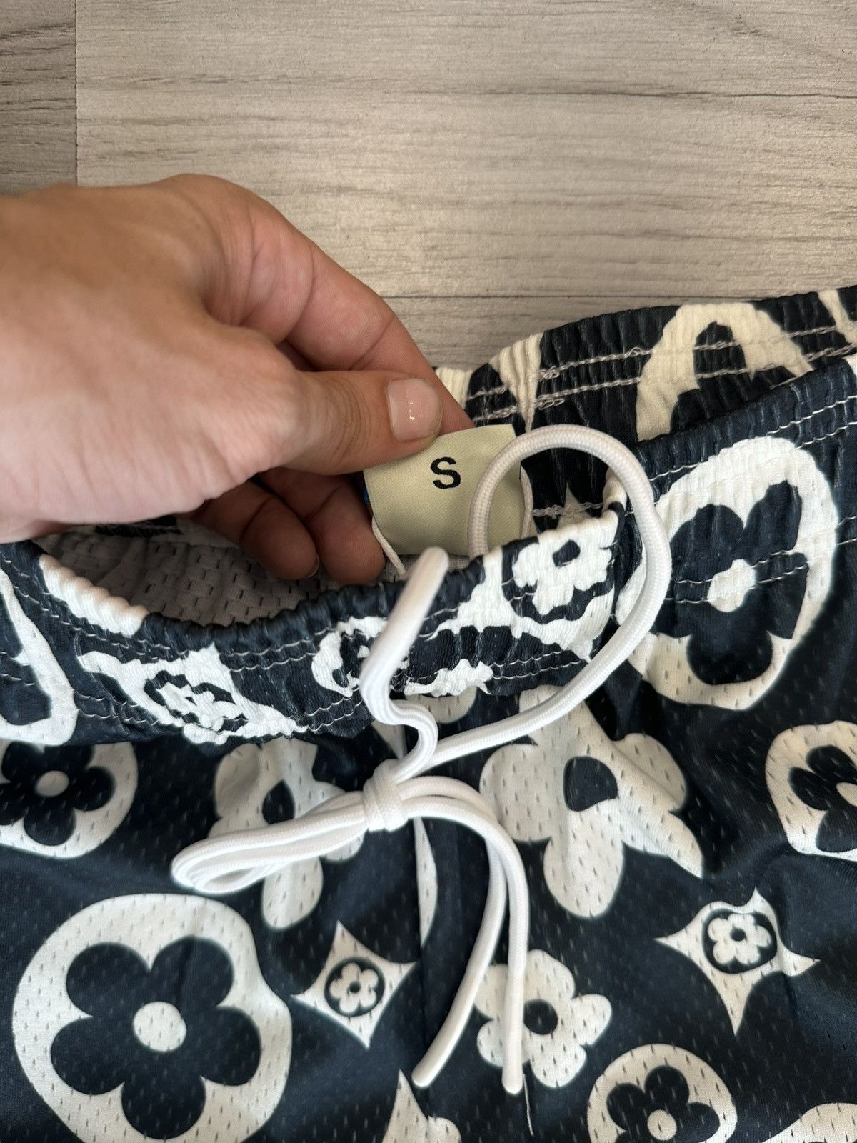 Bravest Studios Bravest Studios Shorts Flower Black Cream Size US 30 / EU 46 - 3 Thumbnail