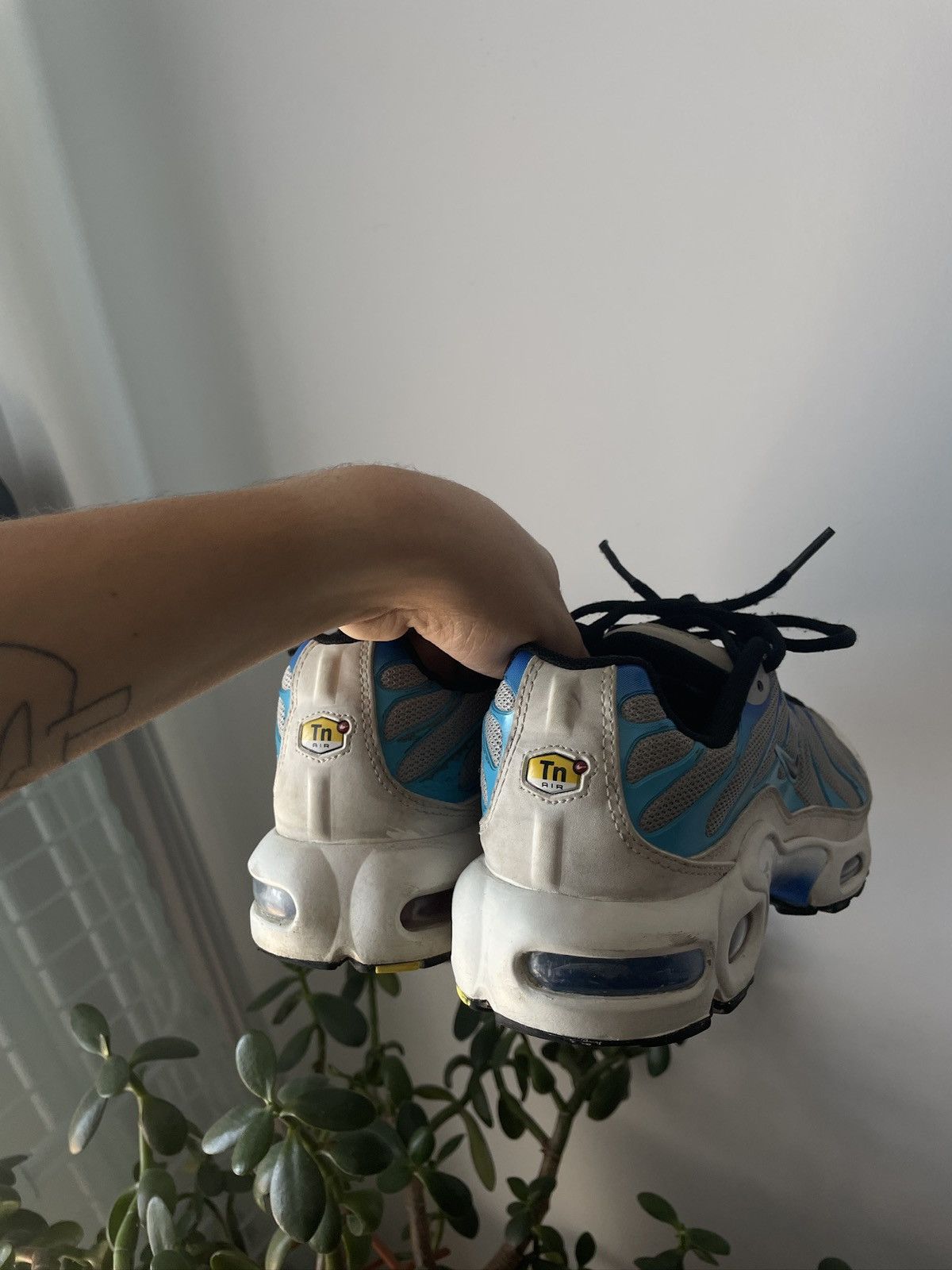 Nike × Vintage 💎Nike Air Max tn Plus Baltic Blue Size US 5.5 / EU 38 - 7 Thumbnail