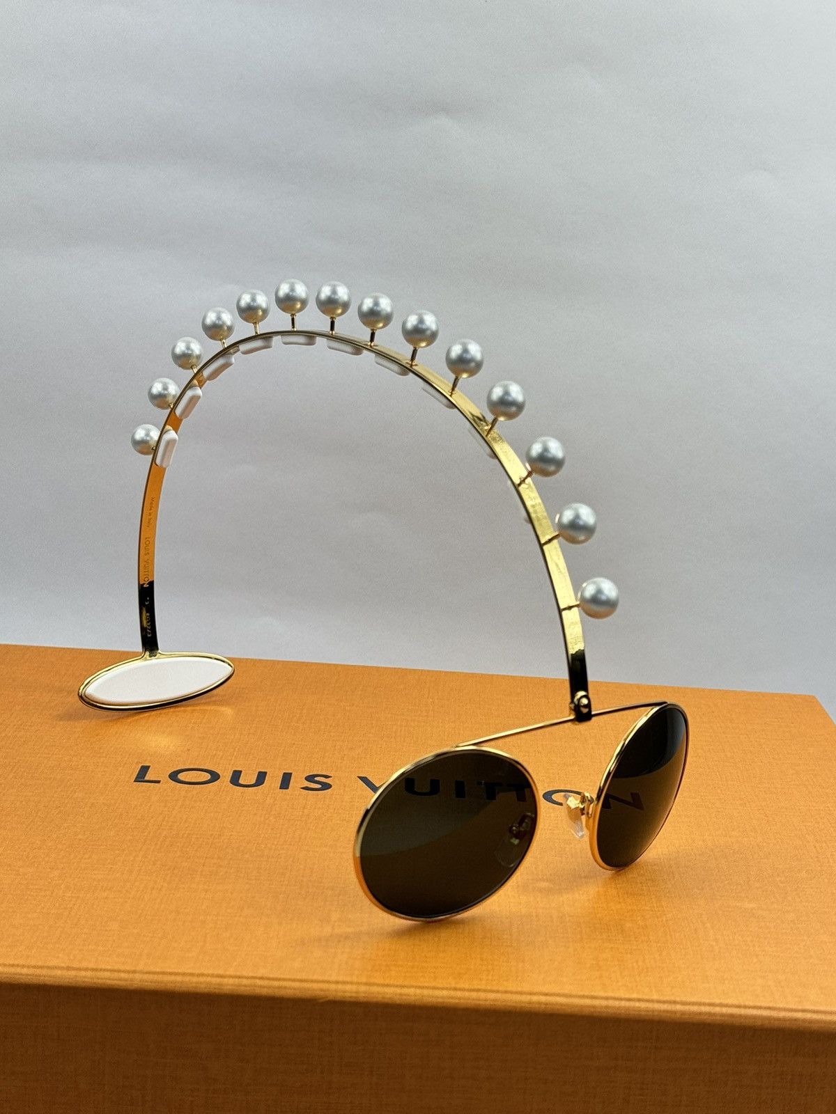 海外限定品◆関税無【LOUIS VUITTON】LV Wire Pearl Sunglasses Louis Vuitton × Pharrell LV WIRE DE RIGO PEARL HEAD