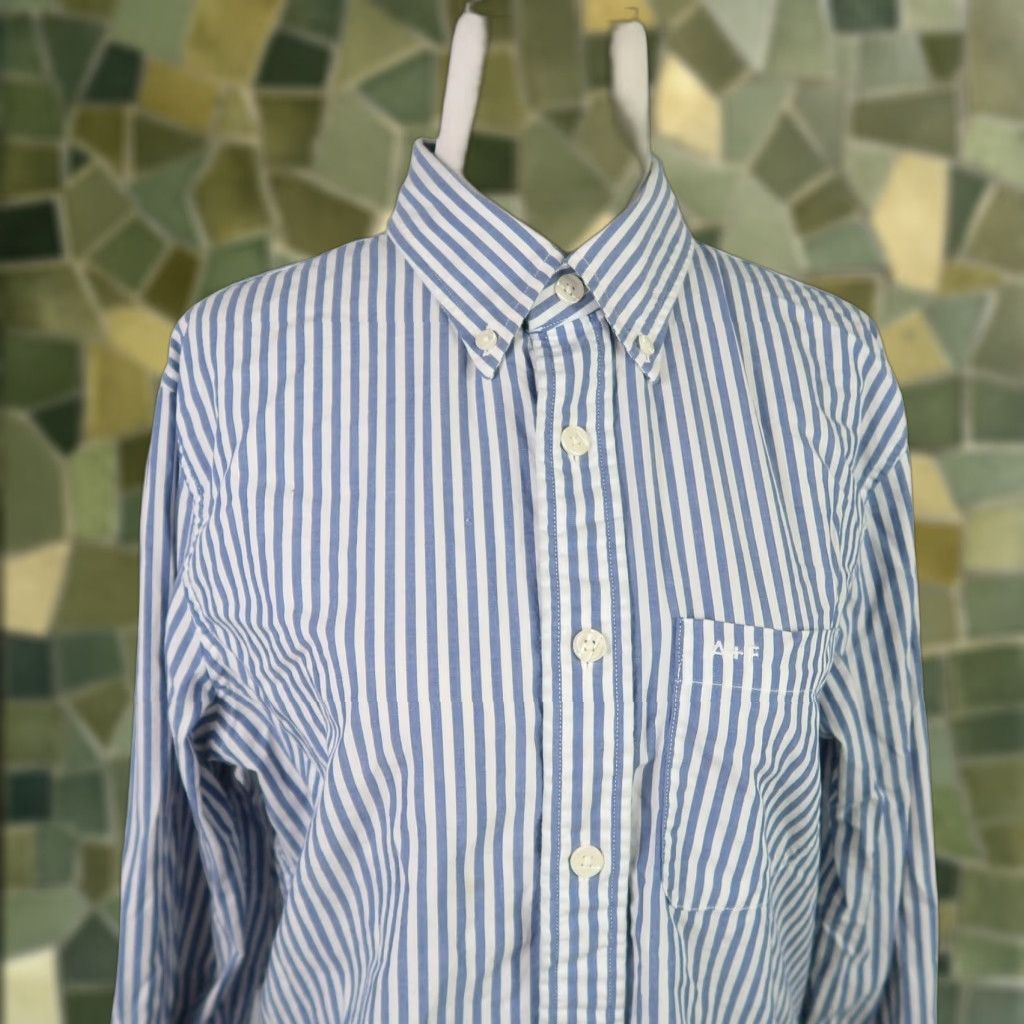 Abercrombie & Fitch Abercrombie & Fitch blue and white stripe button-down shirt Mens S Dress Shirt Long Sleeve Cotton Striped Casual Workwear Size US S / EU 44-46 / 1 - 1 Thumbnail