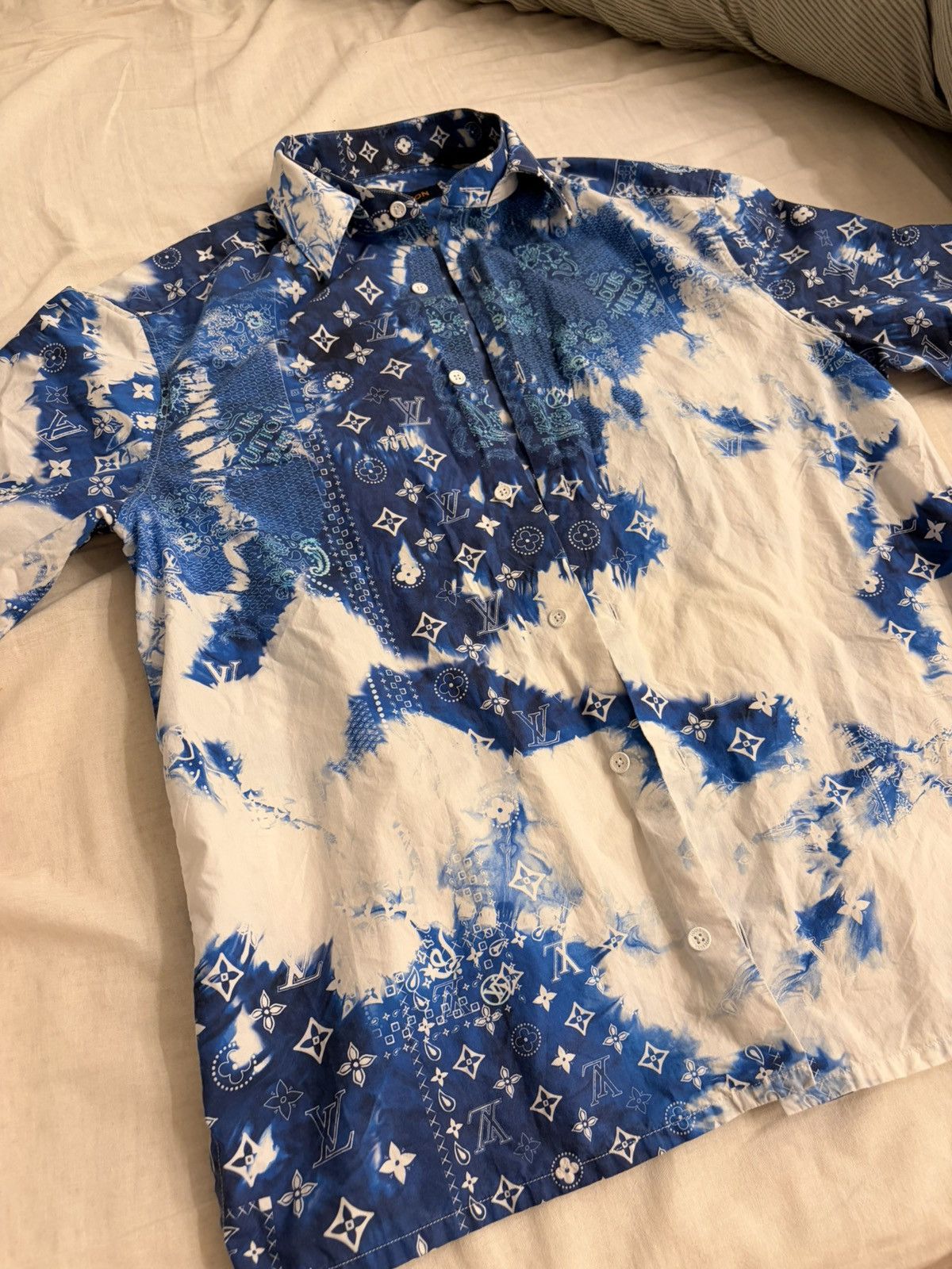 Louis Vuitton Louis vuitton monogram button up Size US XS / EU 42 / 0 - 2 Thumbnail