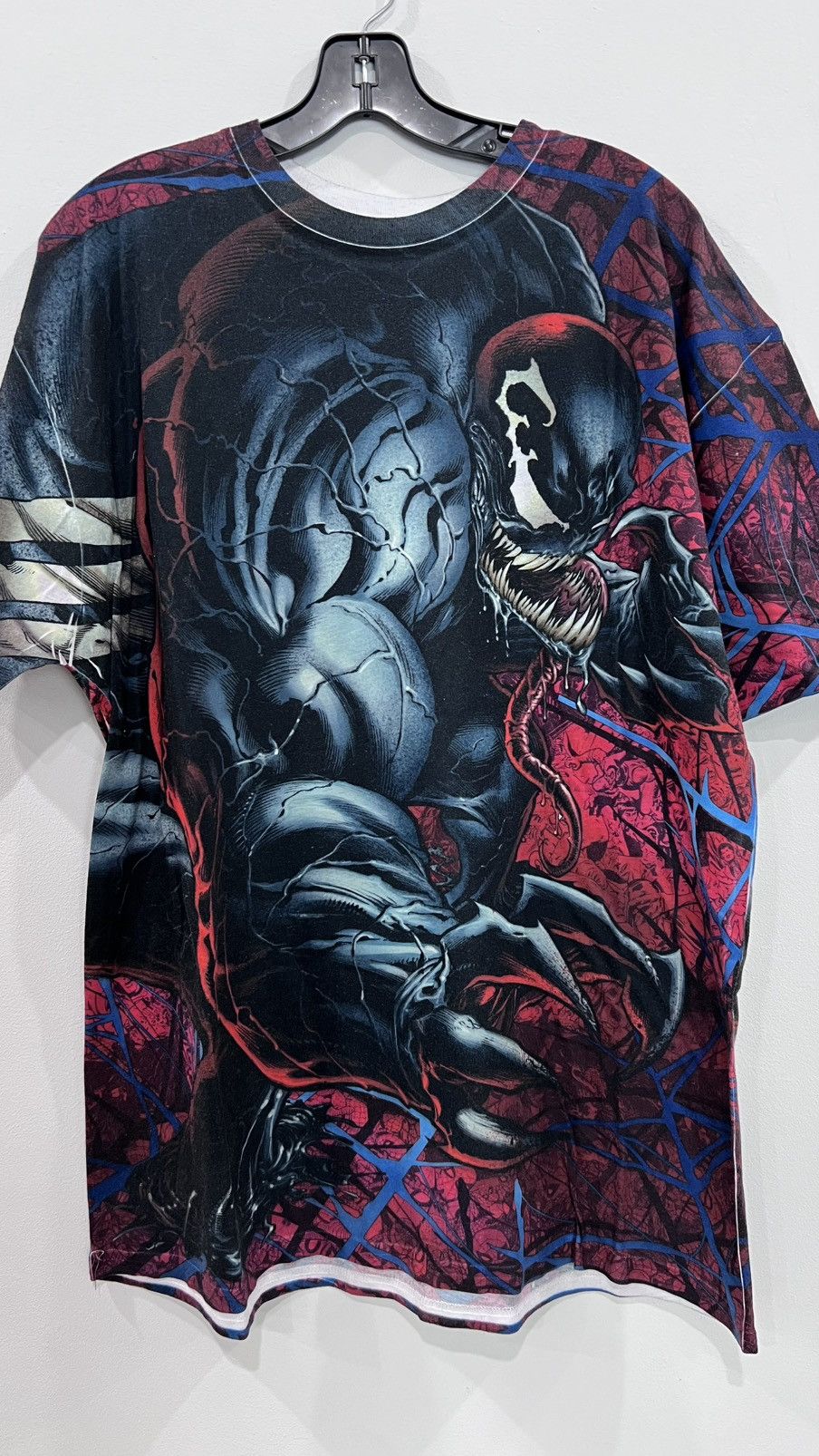 Marvel Comics AOP Venom Marvel Comics Tee Size XL Size US XL / EU 56 / 4 - 1 Thumbnail