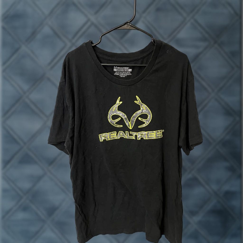 Realtree Realtree Mens Black Green Camo Logo Graphic T-Shirt 2XL Size US XXL / EU 58 / 5 - 1 Thumbnail