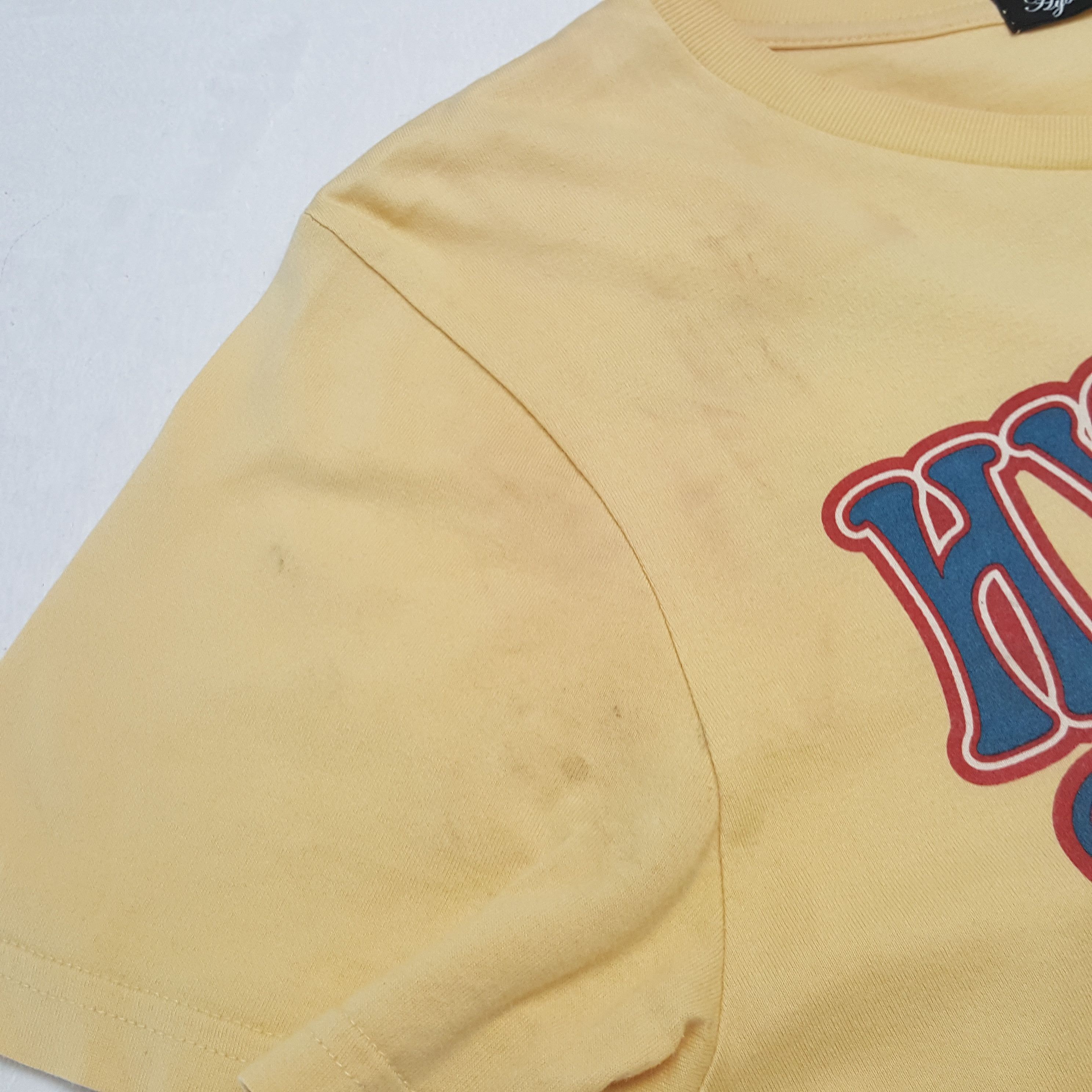 Hysteric Glamour Vintage Hysteric Glamour Japan Fashion Brand T-Shirt C301N50 Size US XS / EU 42 / 0 - 5 Thumbnail