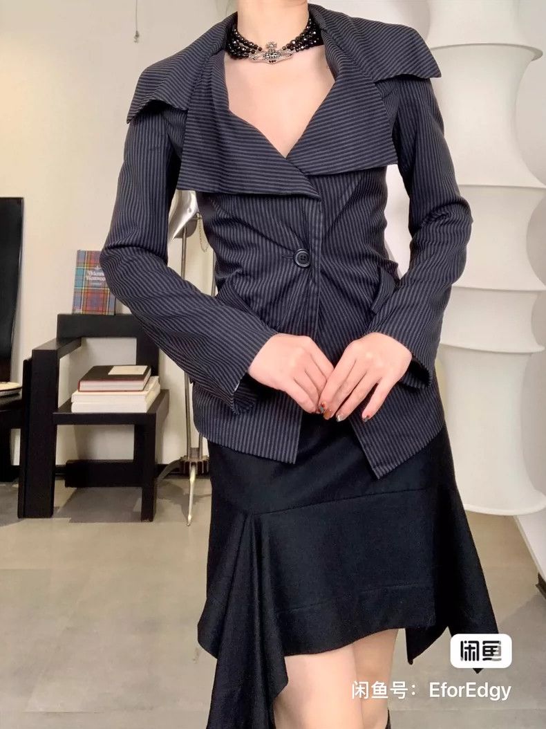 Vivienne Westwood Vivienne Westwood Black and gray striped overcoat with lar Size S / US 4 / IT 40 - 2 Thumbnail