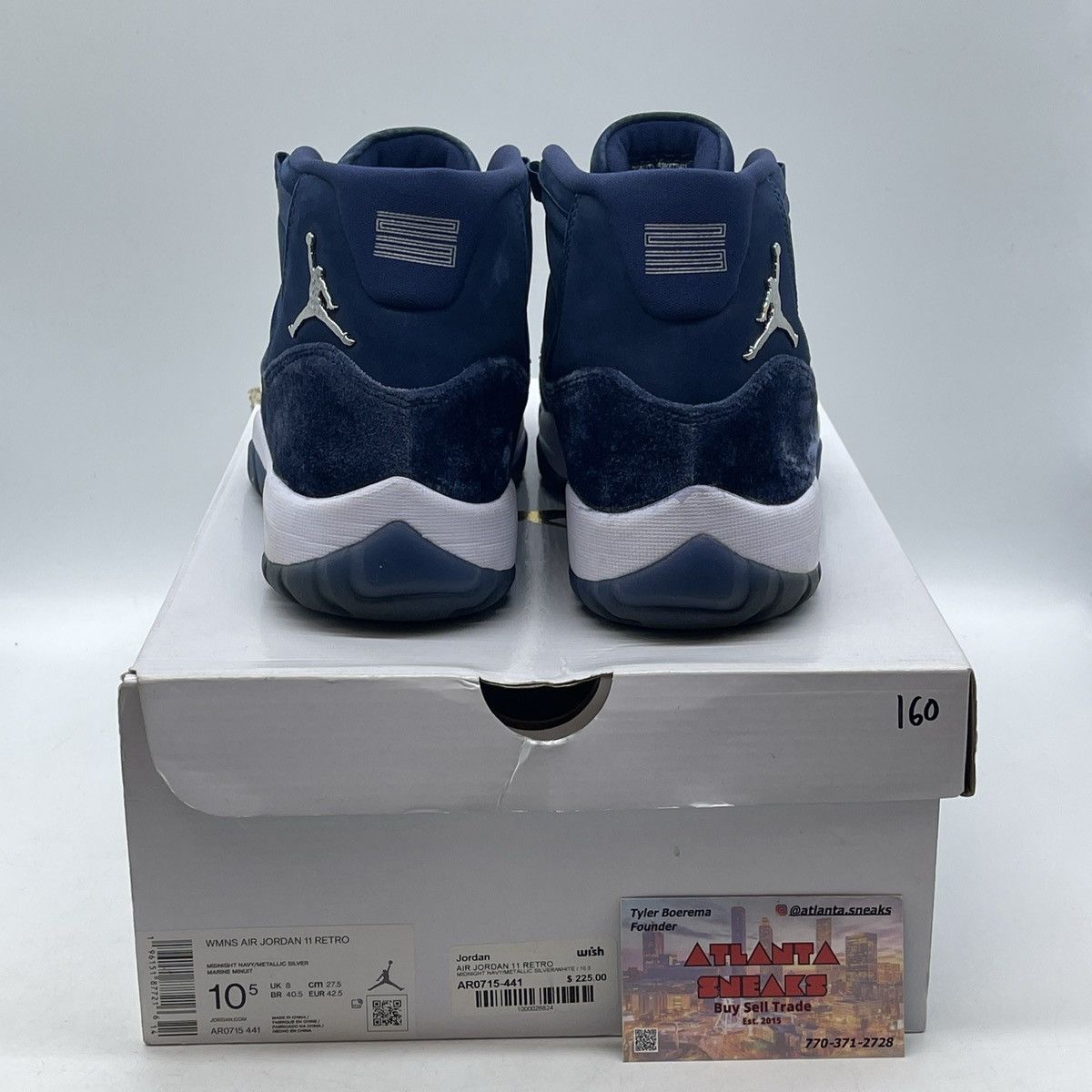Jordan Brand Air Jordan 11 midnight navy velvet Size US 10.5 / IT 40.5 - 3 Thumbnail