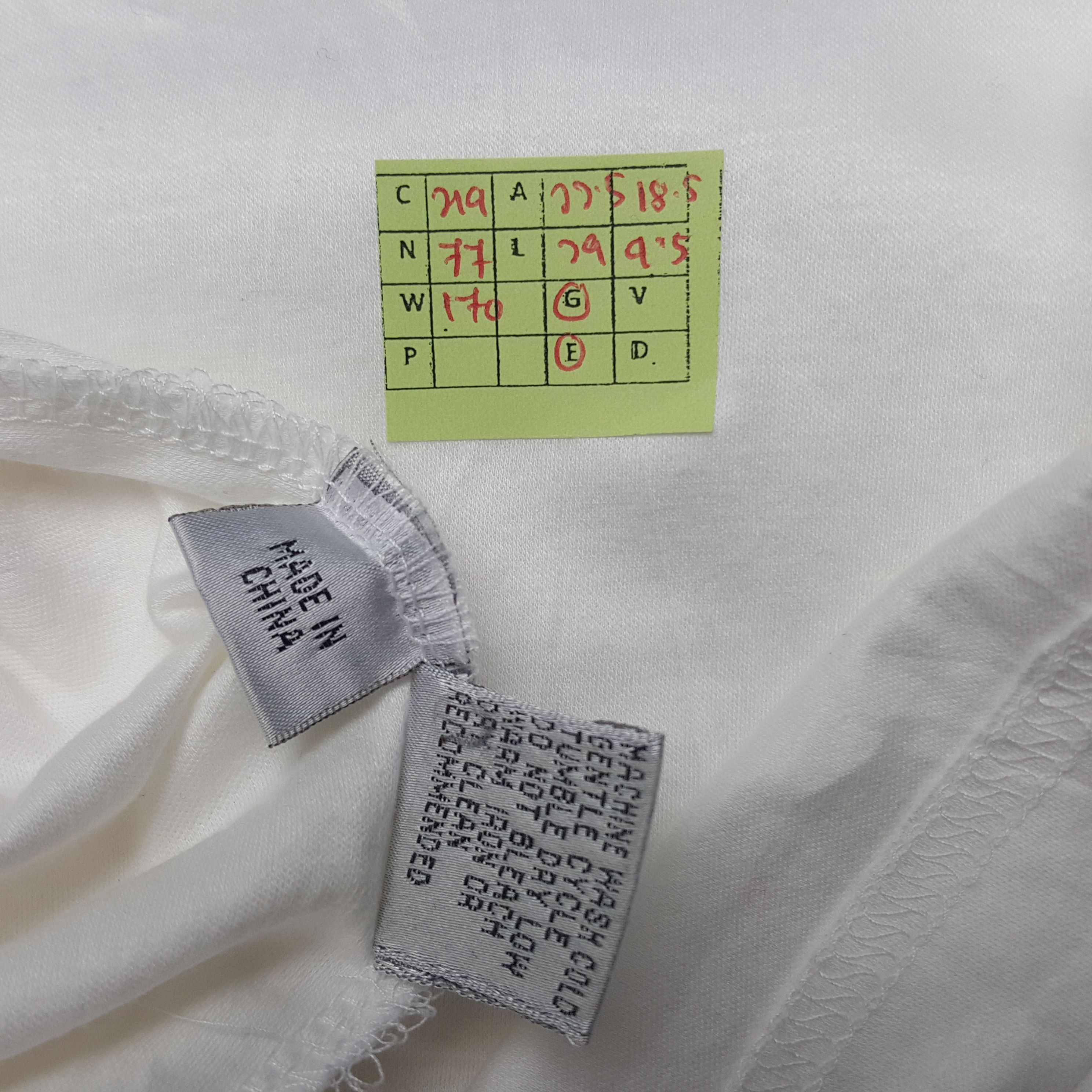 Vintage × Yves Saint Laurent Vintage Yves Saint Laurent Italian Brand Tshirt Size US M / EU 48-50 / 2 - 5 Thumbnail