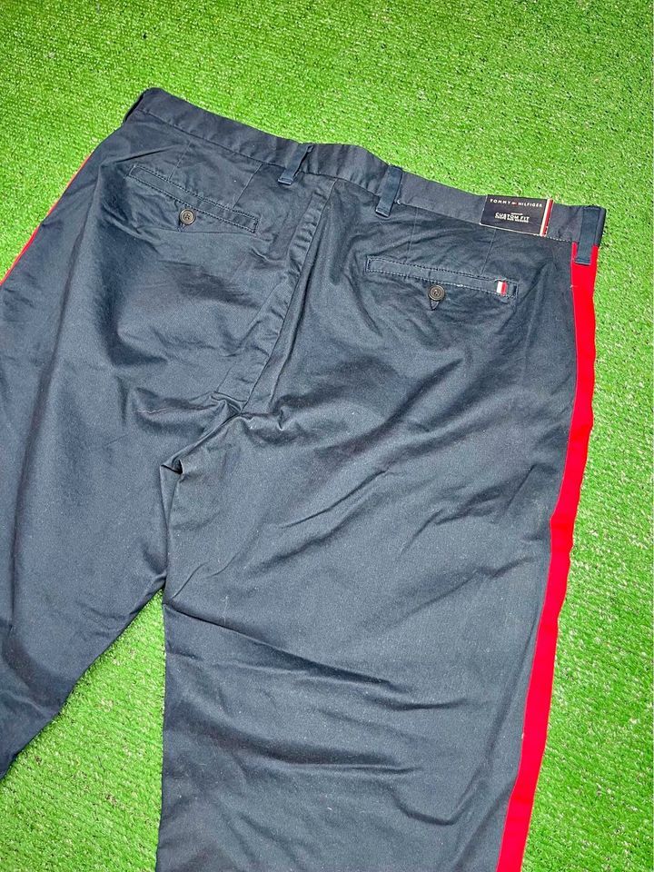 Tommy Hilfiger Tommy Hilfiger Pamts Size 36 Size US 36 / EU 52 - 4 Thumbnail