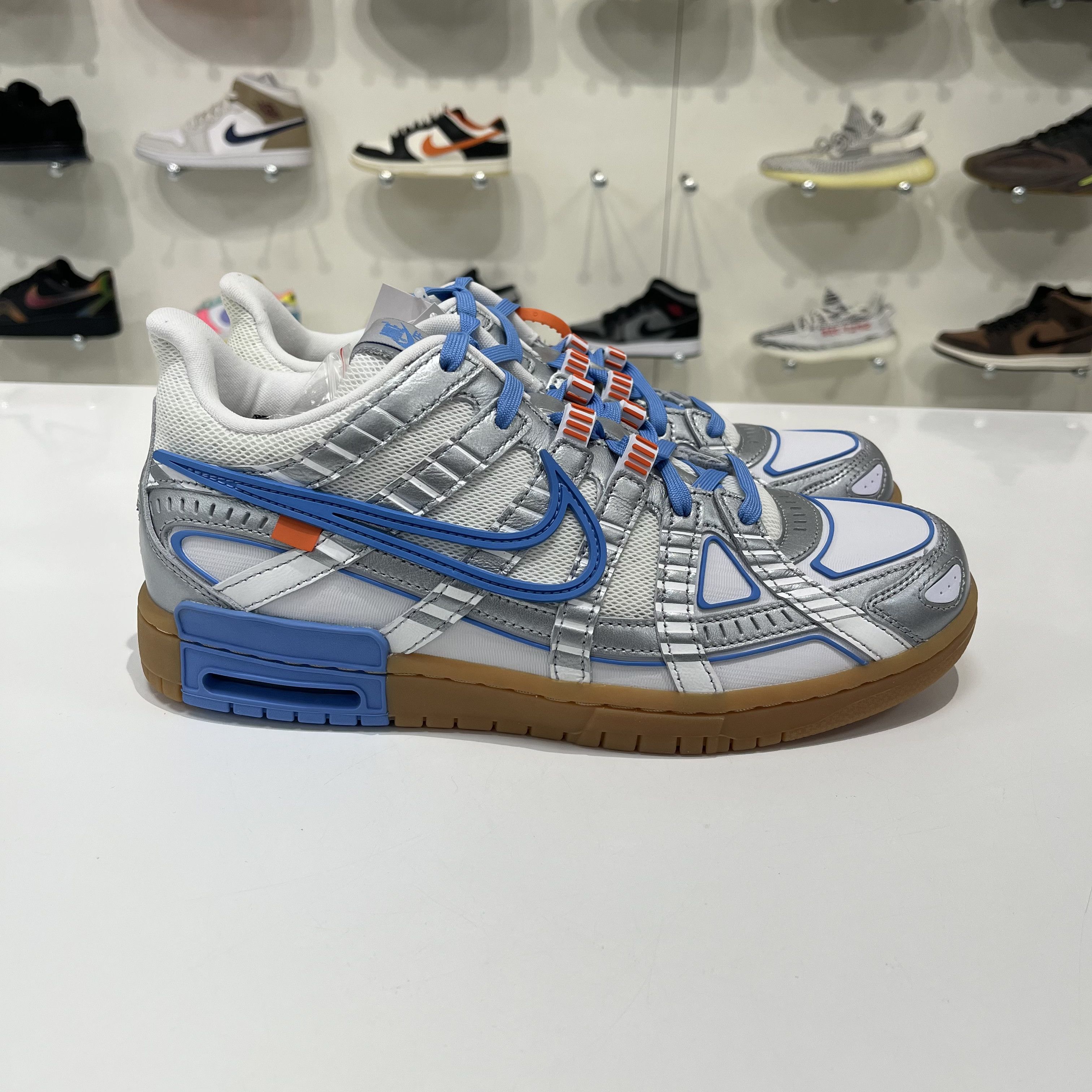 Nike × Off-White Nike Air Rubber Dunk Off-White UNC Size US 10 / EU 43 - 4 Thumbnail