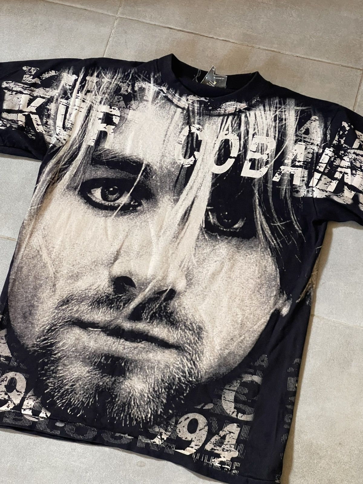 Nirvana 1994 Kurt Cobain Nirvana Memorial tee vintage single stitch Size US M / EU 48-50 / 2 - 5 Thumbnail
