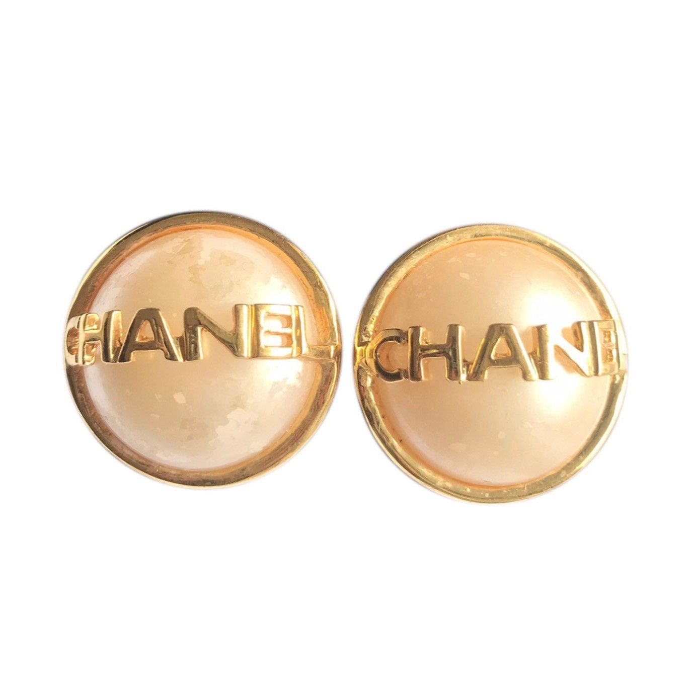 Chanel Vintage CHANEL gold tone round earrings with faux pearl Size ONE SIZE - 1 Thumbnail