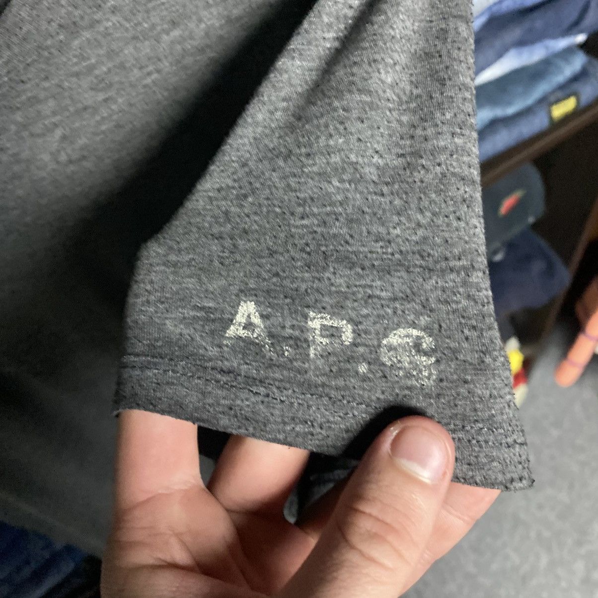 A.P.C. × Carhartt Wip Luxury Apc x Carhartt small logo basic streetwear tee size S Size US S / EU 44-46 / 1 - 4 Thumbnail