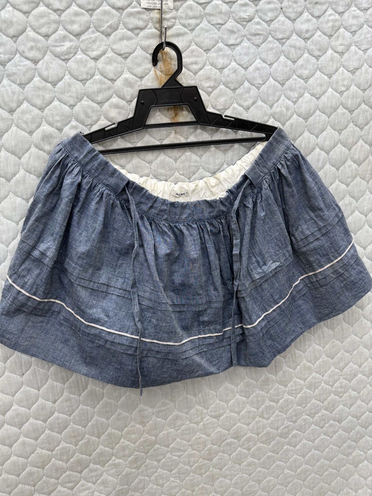 Miu Miu 🔥🔥🔥ARCHIVE MIU MIU SKIRTS Size 31" - 3 Thumbnail