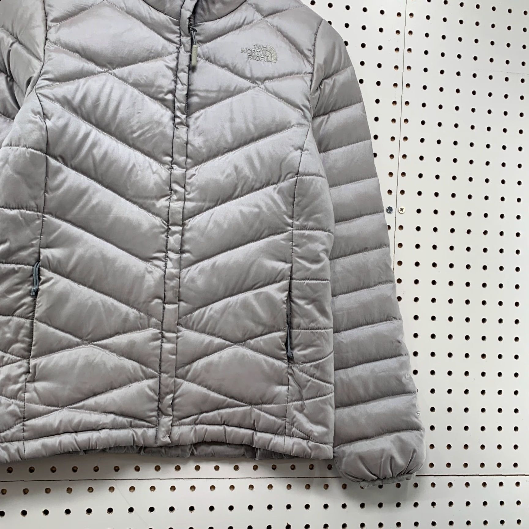 The North Face North Face 550 Down Quilted Puffer Jacket Womens Small Gray NM 18.5x23.5 Size S / US 4 / IT 40 - 6 Thumbnail