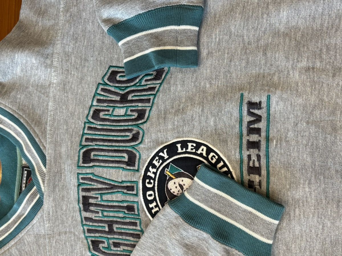 NHL Vintage 90 s Mighty Ducks NHL V-neck Sweatshirt Size US L / EU 52-54 / 3 - 10 Thumbnail