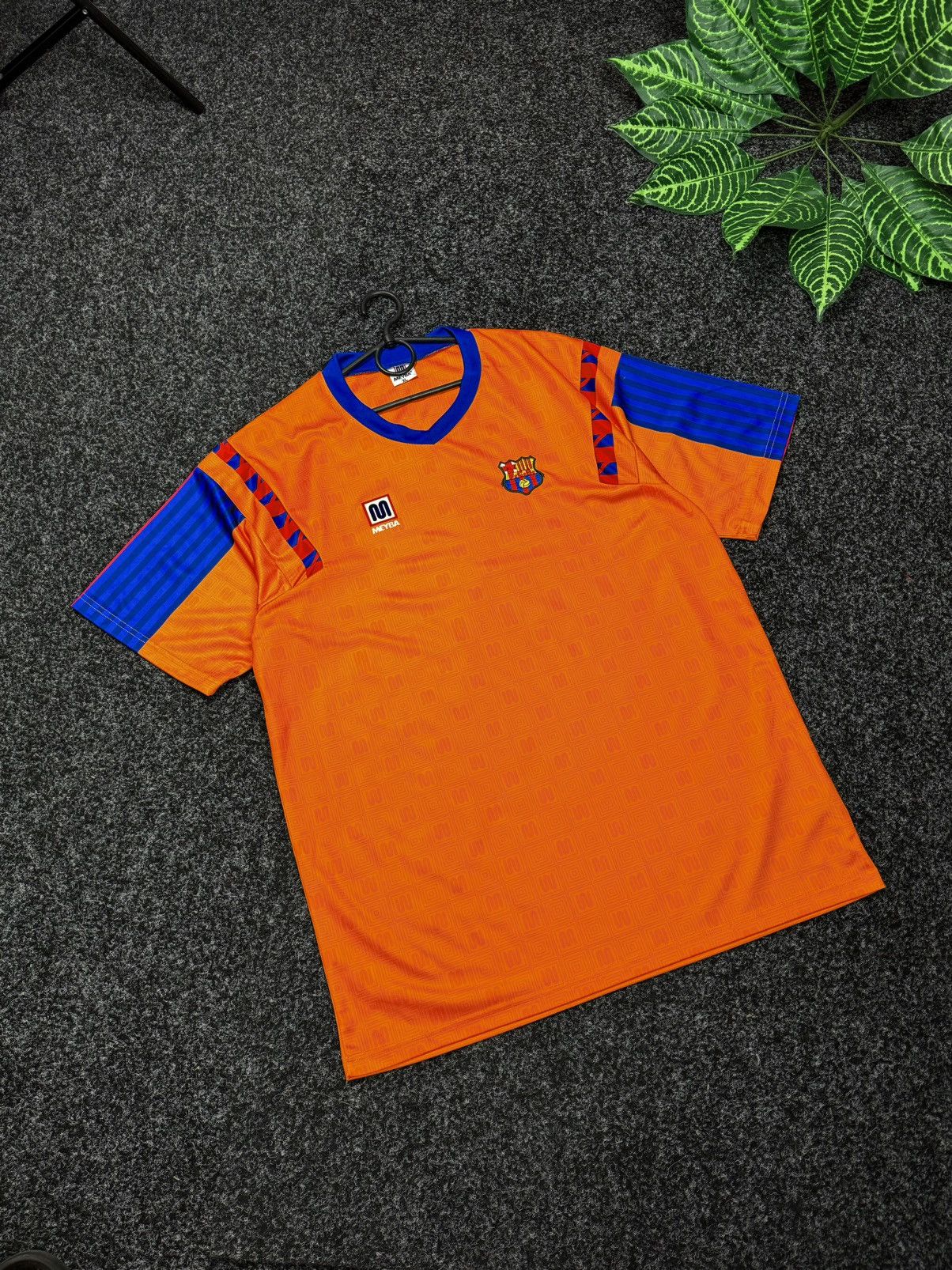 Other Meyba soccer jersey tee FBC Barcelona style 1992 size XL Size US XL / EU 56 / 4 - 1 Thumbnail