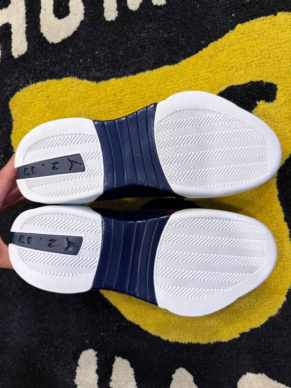 Nike Jordan 15 Retro Obsidian (2017) 881429-400 Size US 12 / EU 45 - 6 Thumbnail