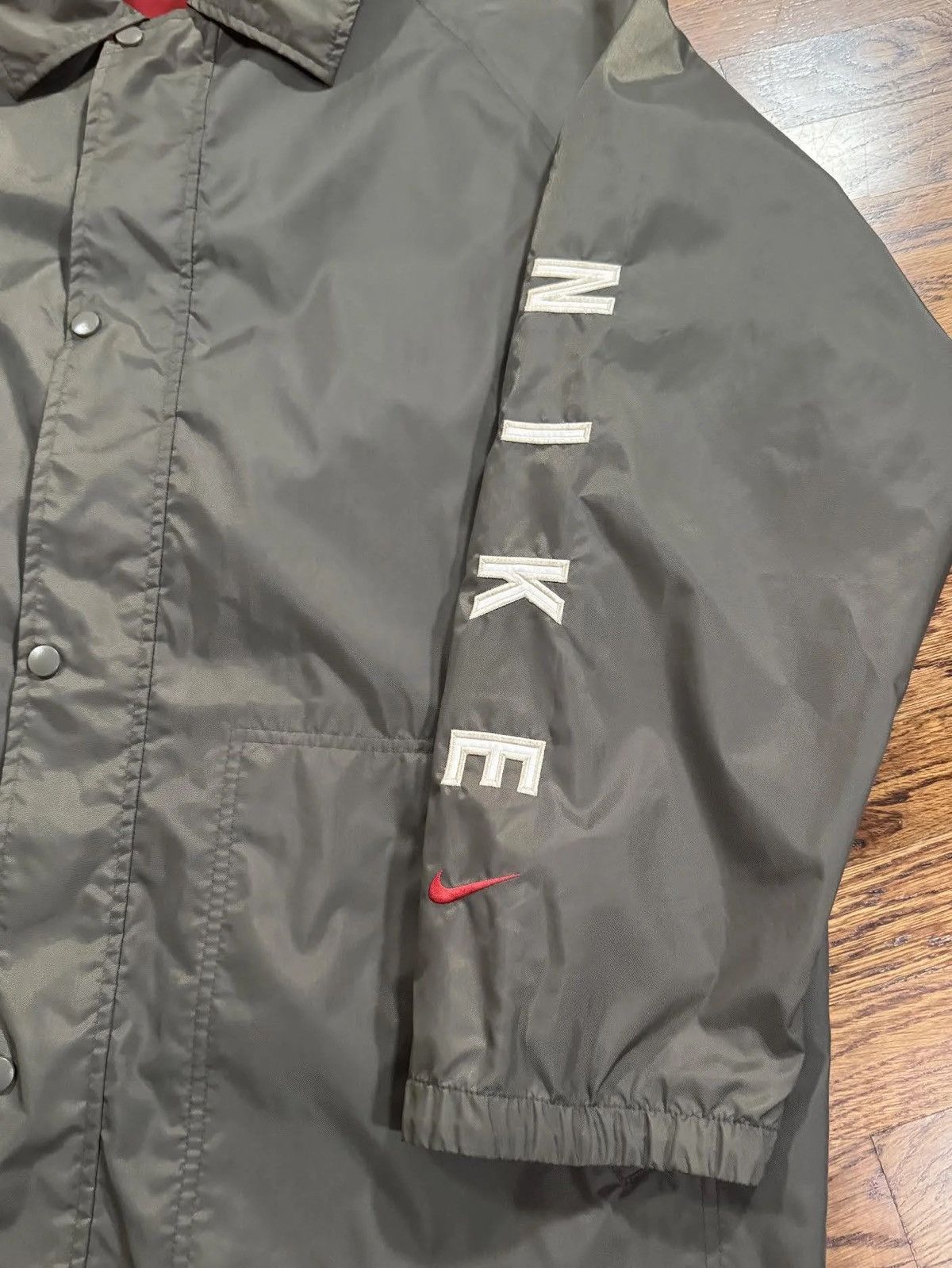 Nike Vintage Nike Reversible Red / Grey Jacket (Size XL) Size US XL / EU 56 / 4 - 2 Thumbnail