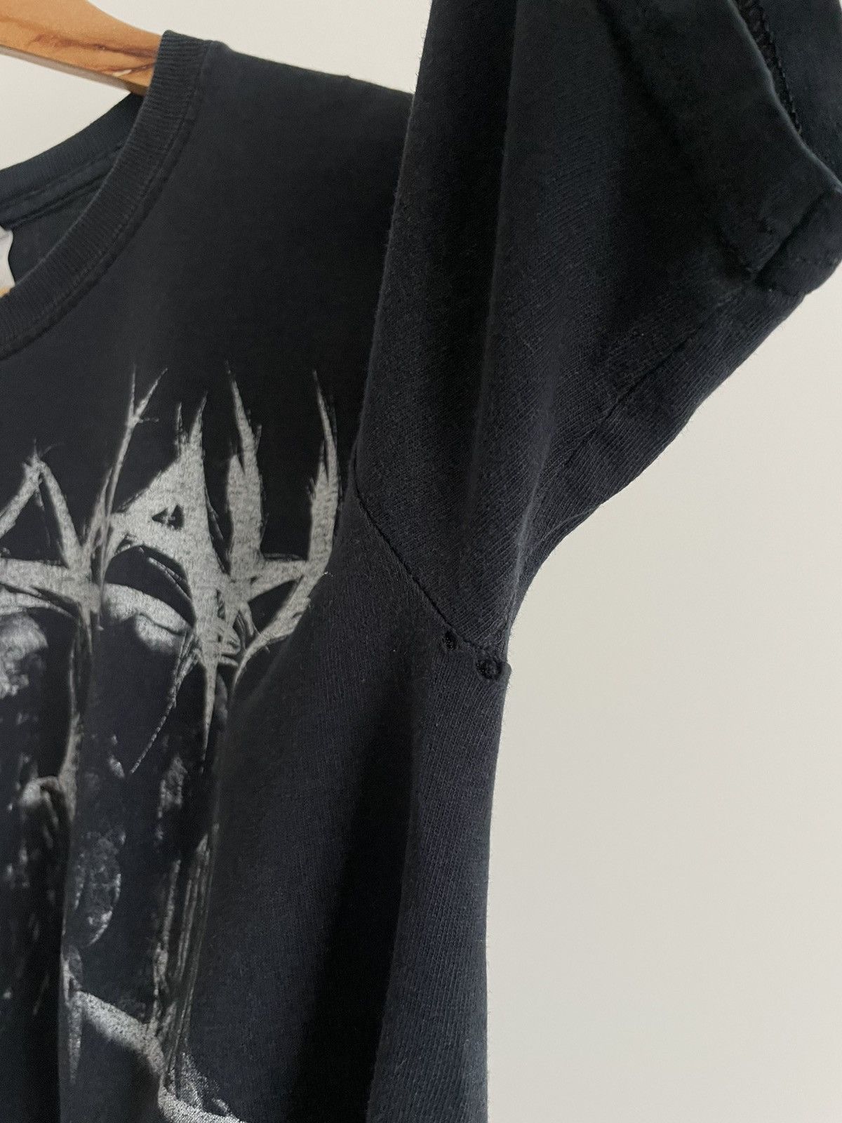 Band Tees Vintage 00's Black Wall Hard Metal Band T- Shirt Size US S / EU 44-46 / 1 - 9 Thumbnail