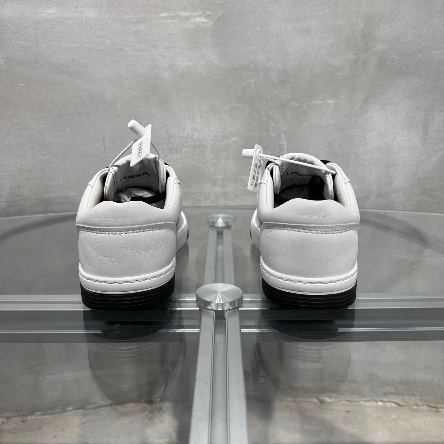 Chanel Chanel Classic CC 24P Black White Panda Sneakers 35.5 Size US 4.5 / IT 34.5 - 6 Thumbnail