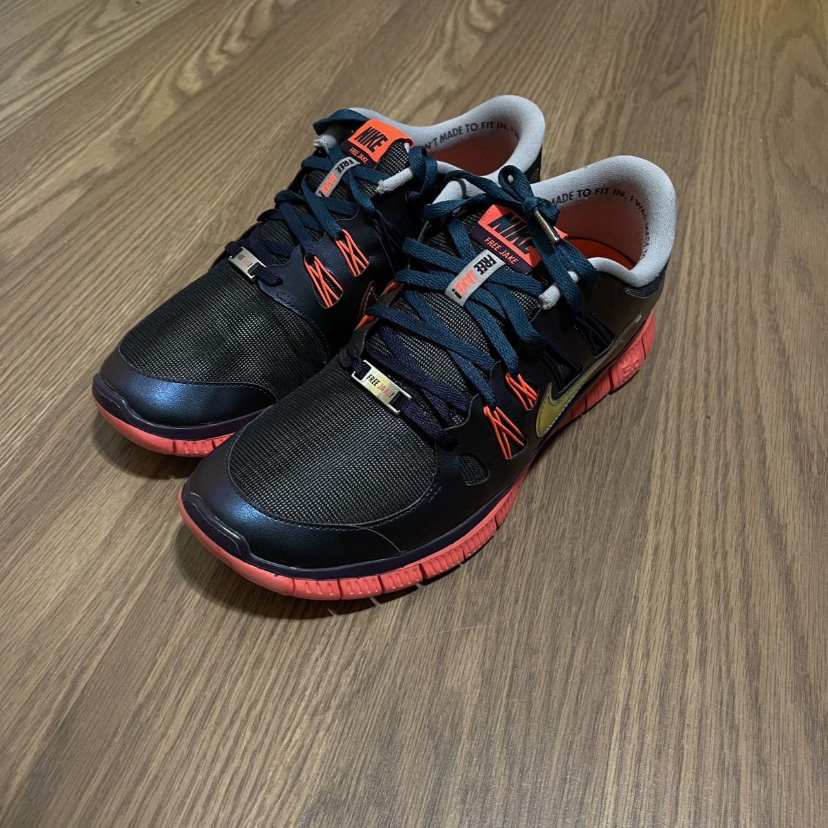 Nike Nike Doernbecher Free Run 5.0 Mens Running Shoes 10.5 Rare Size US 10.5 / EU 43-44 - 3 Thumbnail