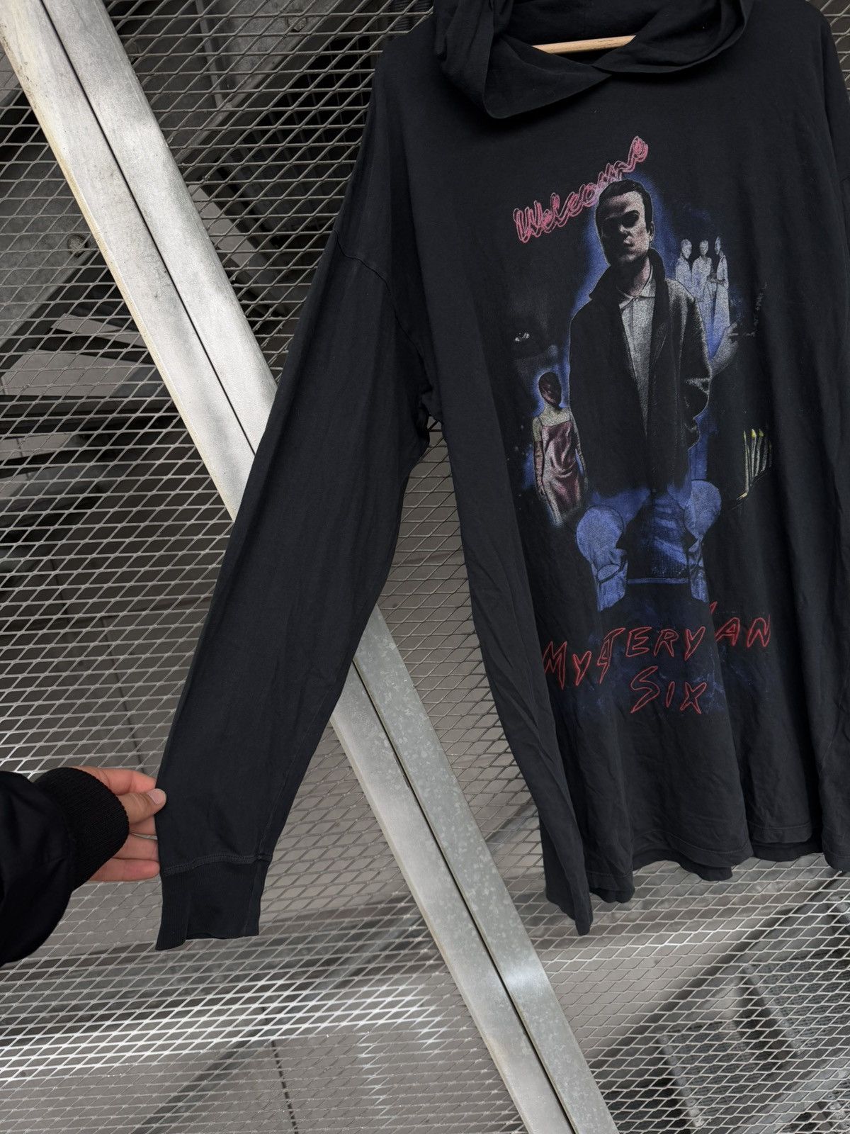 Maison Margiela Maison Margiela MM6 Mystery Man Six Hoodie Size US S / EU 44-46 / 1 - 3 Thumbnail