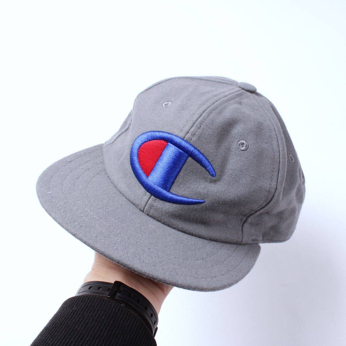 Champion × Vintage CHAMPION Big Logo Wool Blend Gray Cap Snapback Size ONE SIZE - 1 Thumbnail