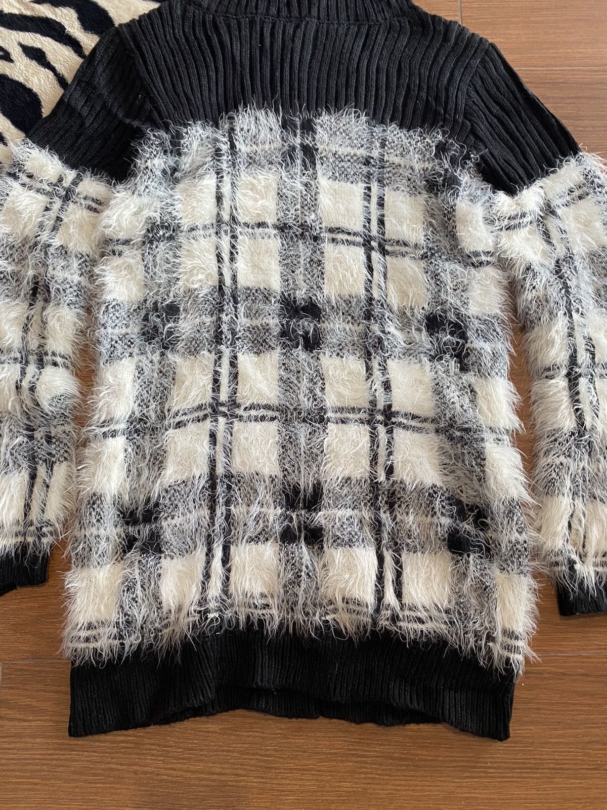 14th Addiction × Beauty Beast × Japanese Brand Japanese Brand Checkered Off-White Turtlenck Knit Dress Size M / US 6-8 / IT 42-44 - 3 Thumbnail