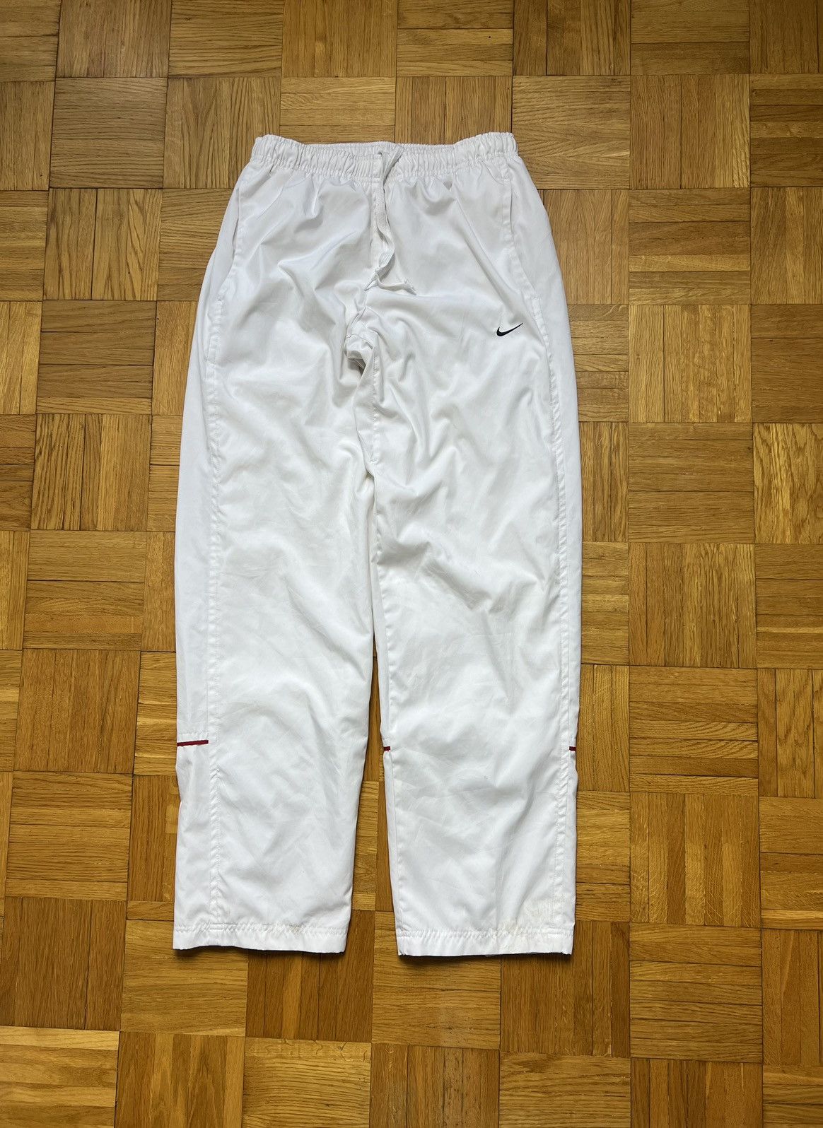 Nike × Vintage Pants Nike Small Swoosh Vintage 00’s Y2K White Size US 32 / EU 48 - 1 Thumbnail