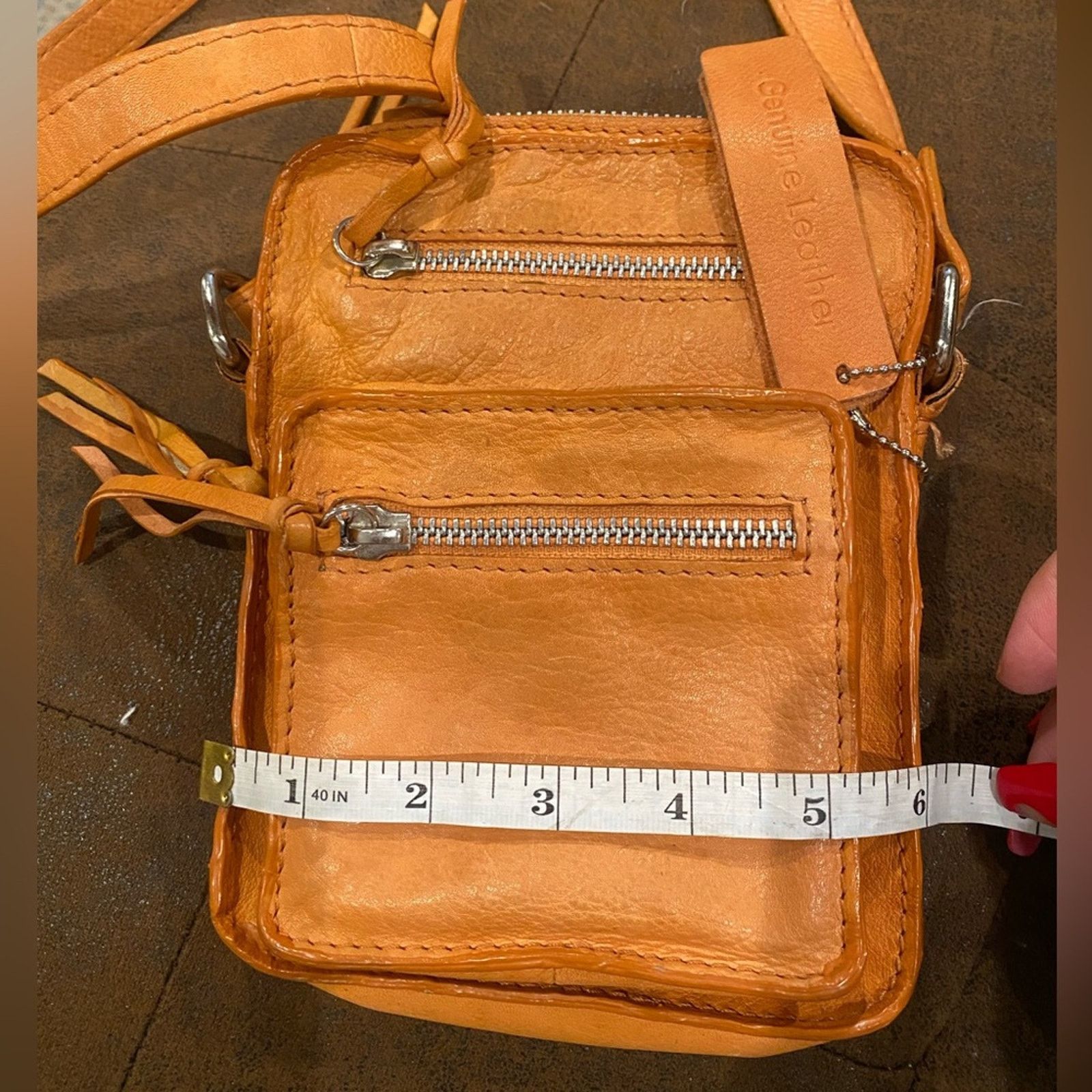 Other Nino Bossi GENUINE LEATHER Crossbody Tan Brown Zipper Bag Size ONE SIZE - 4 Thumbnail