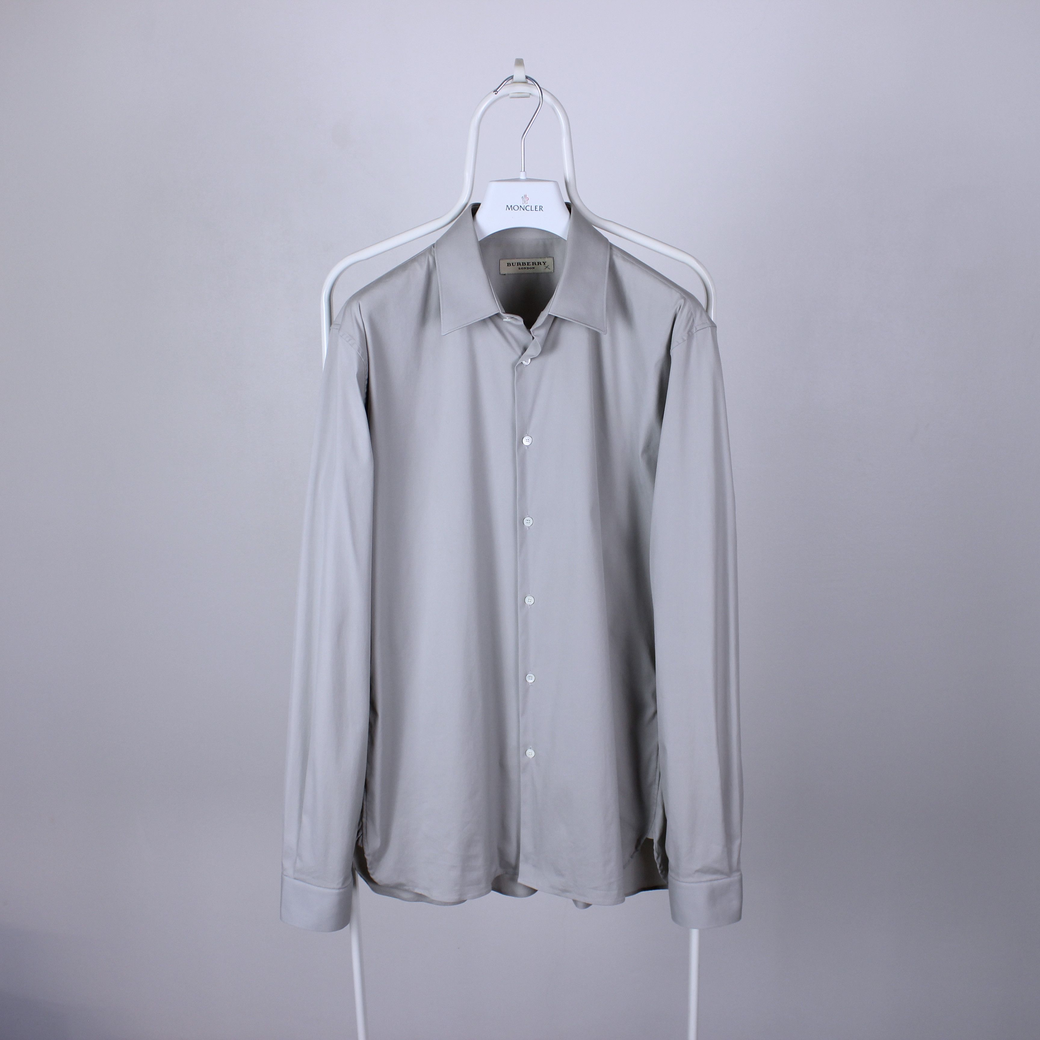 Burberry Burberry shirt buttons ups cotton 15 / 40 M Size US M / EU 48-50 / 2 - 9 Thumbnail