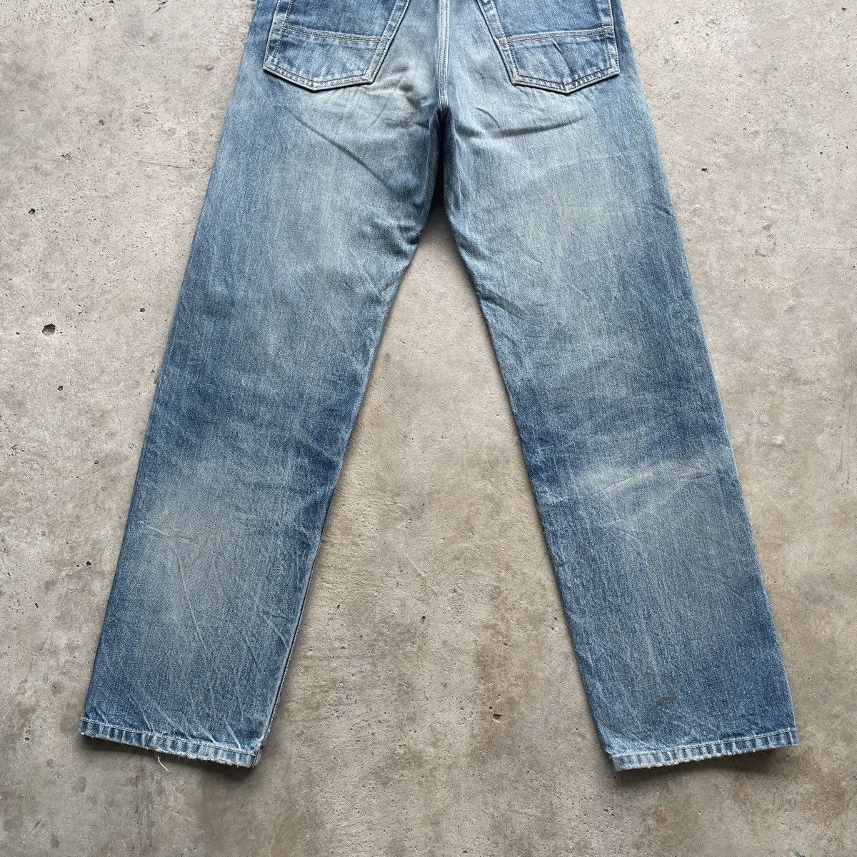 Jean × Paul Smith W31 Paul Smith Jeans Distressed Selvedge Faded Denim Pants Size US 31 - 11 Thumbnail