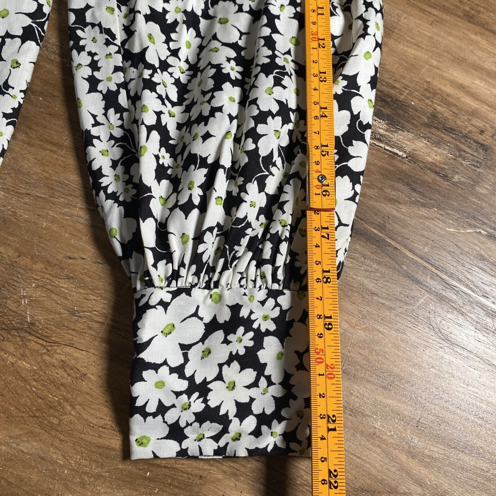 Rebecca Taylor Rebecca Taylor Black White Floral Drawstring V-Neck 6 Size M / US 6-8 / IT 42-44 - 6 Thumbnail