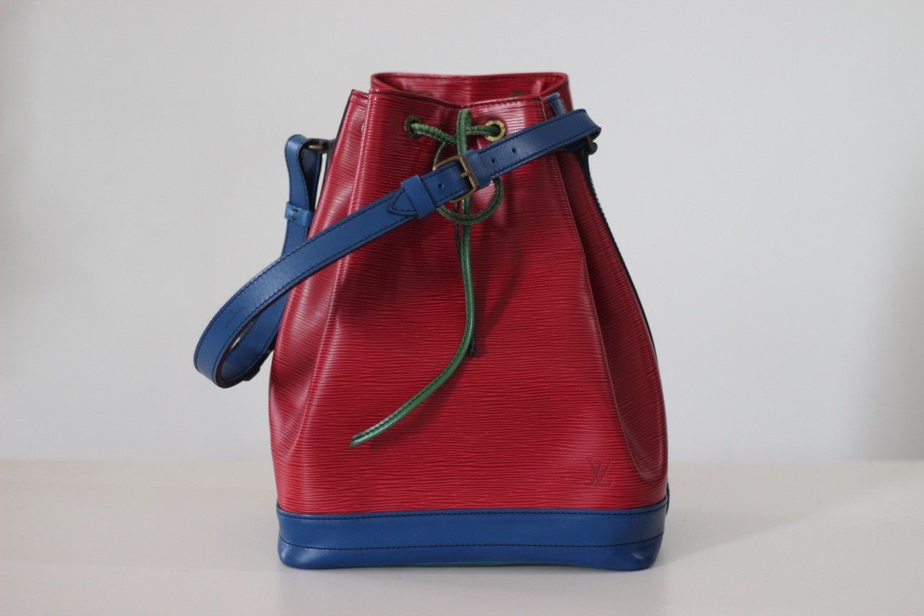 Designer Louis vuitton large noe epi leather shoulder bag Size ONE SIZE - 1 Thumbnail