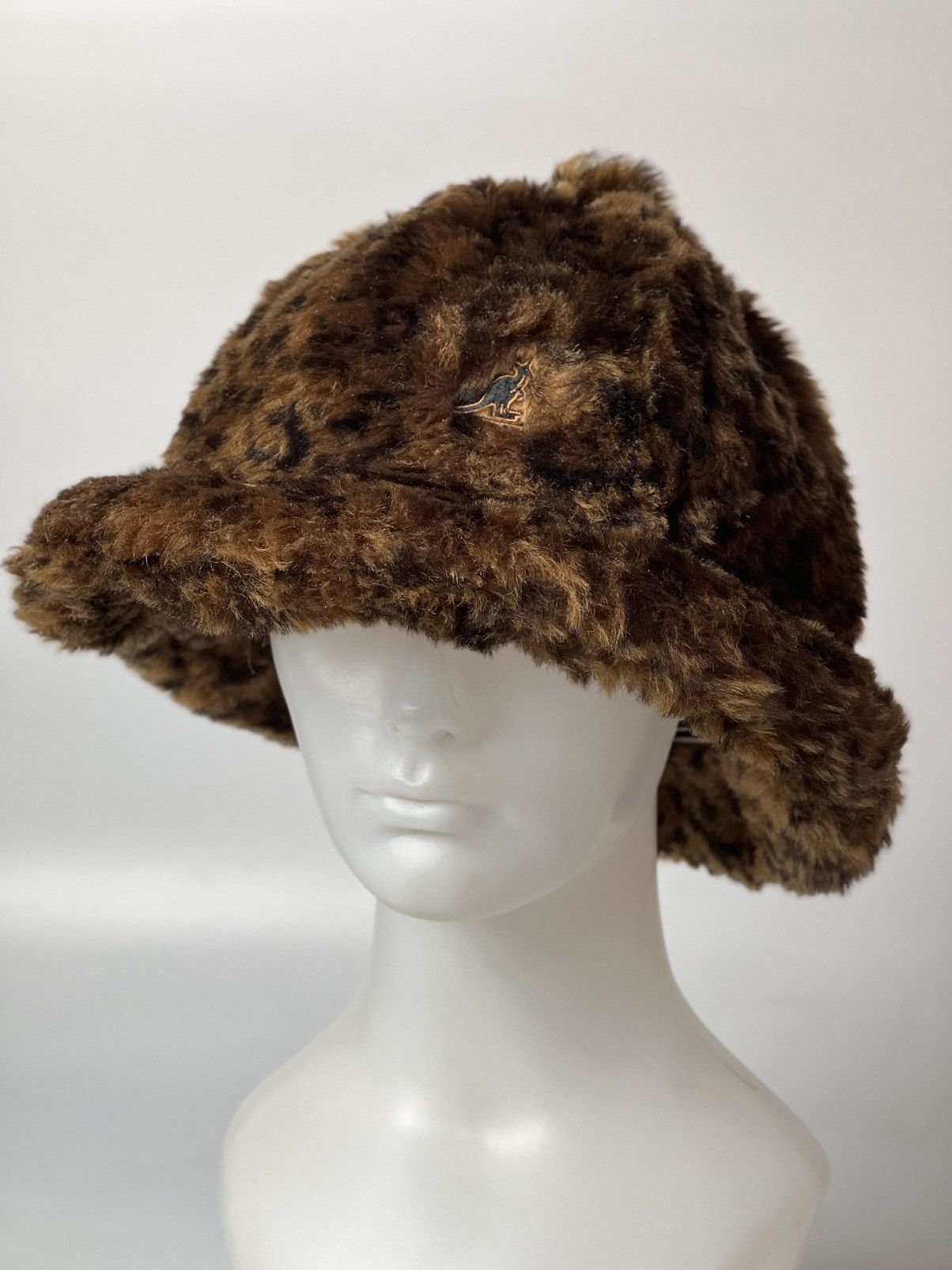 Kangol leopard hat on sale