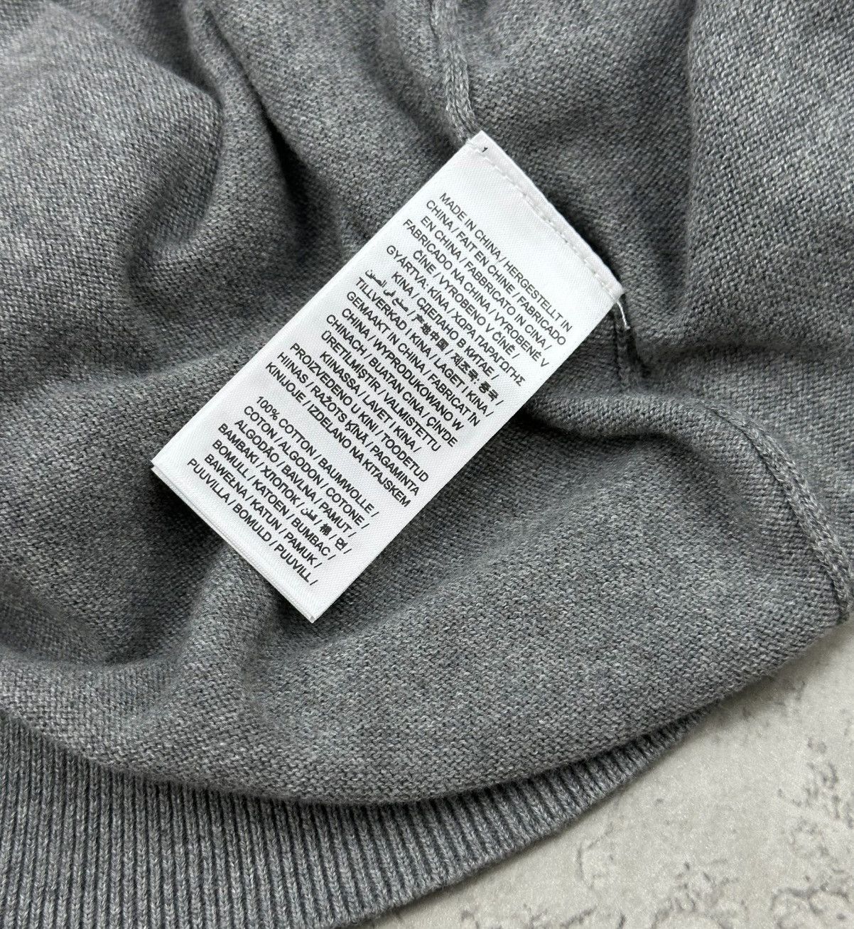 Gant GANT Men's Classic V-Neck Pullover Sweater Cotton Size M Size US M / EU 48-50 / 2 - 8 Thumbnail