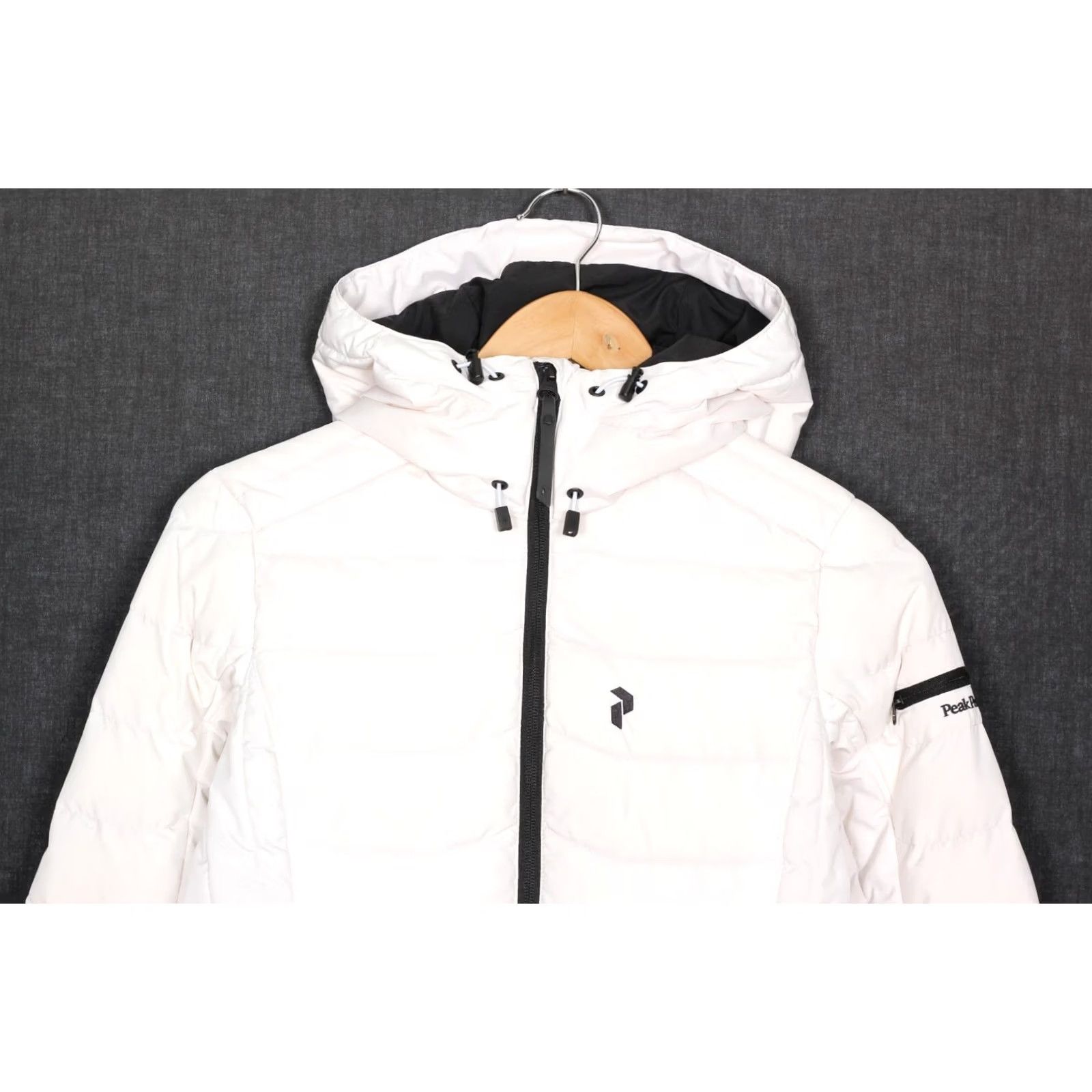 Peak Performance PEAK PERFORMANCE W BLACK Hooded Down Ski Jacket Women XS MJ5936 Size XS / US 0-2 / IT 36-38 - 3 Thumbnail