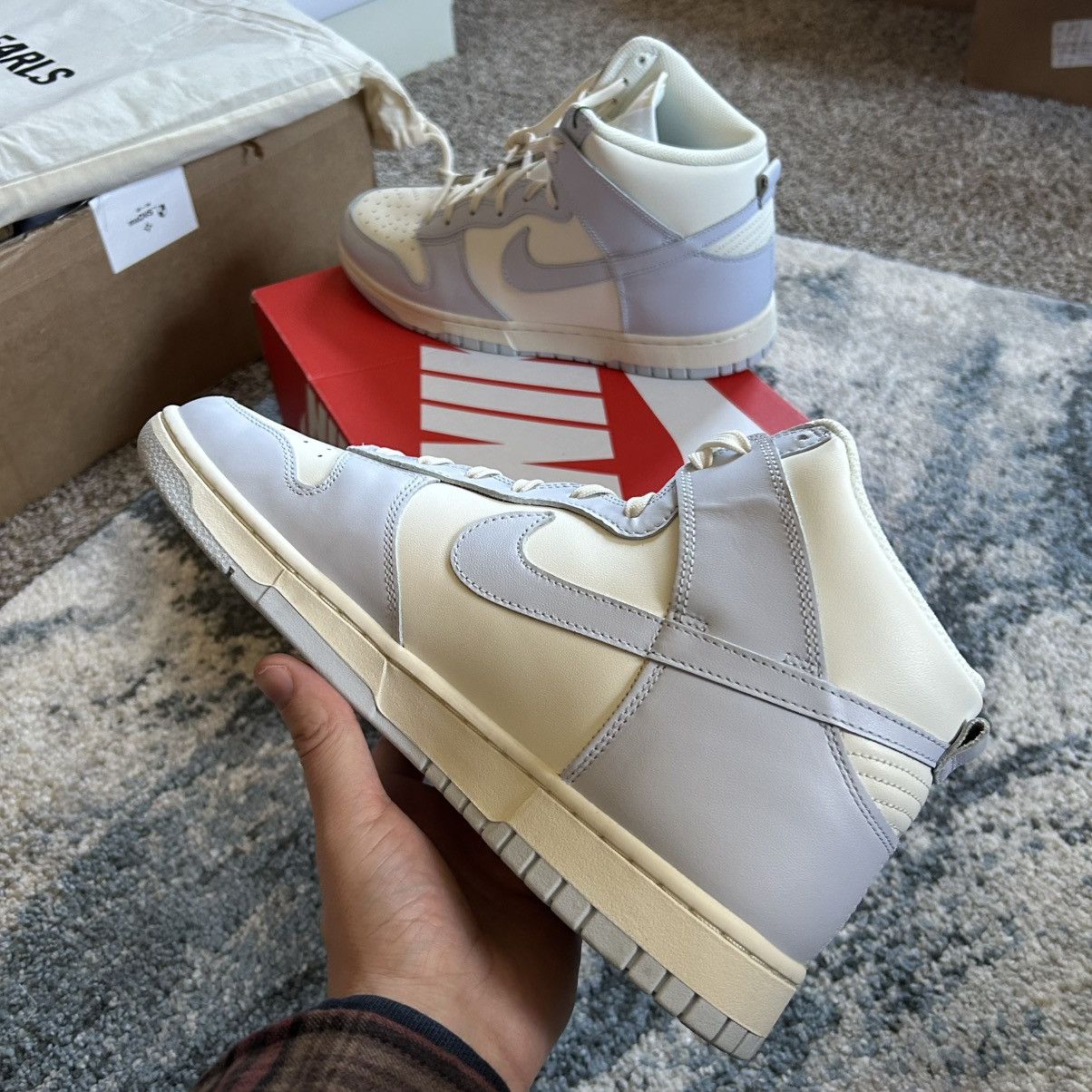 Nike DD1869-102 NiKE DUNK HiGH FOOTBALL GREY SAiL PALE iVORY Size US 10 / EU 43 - 6 Thumbnail
