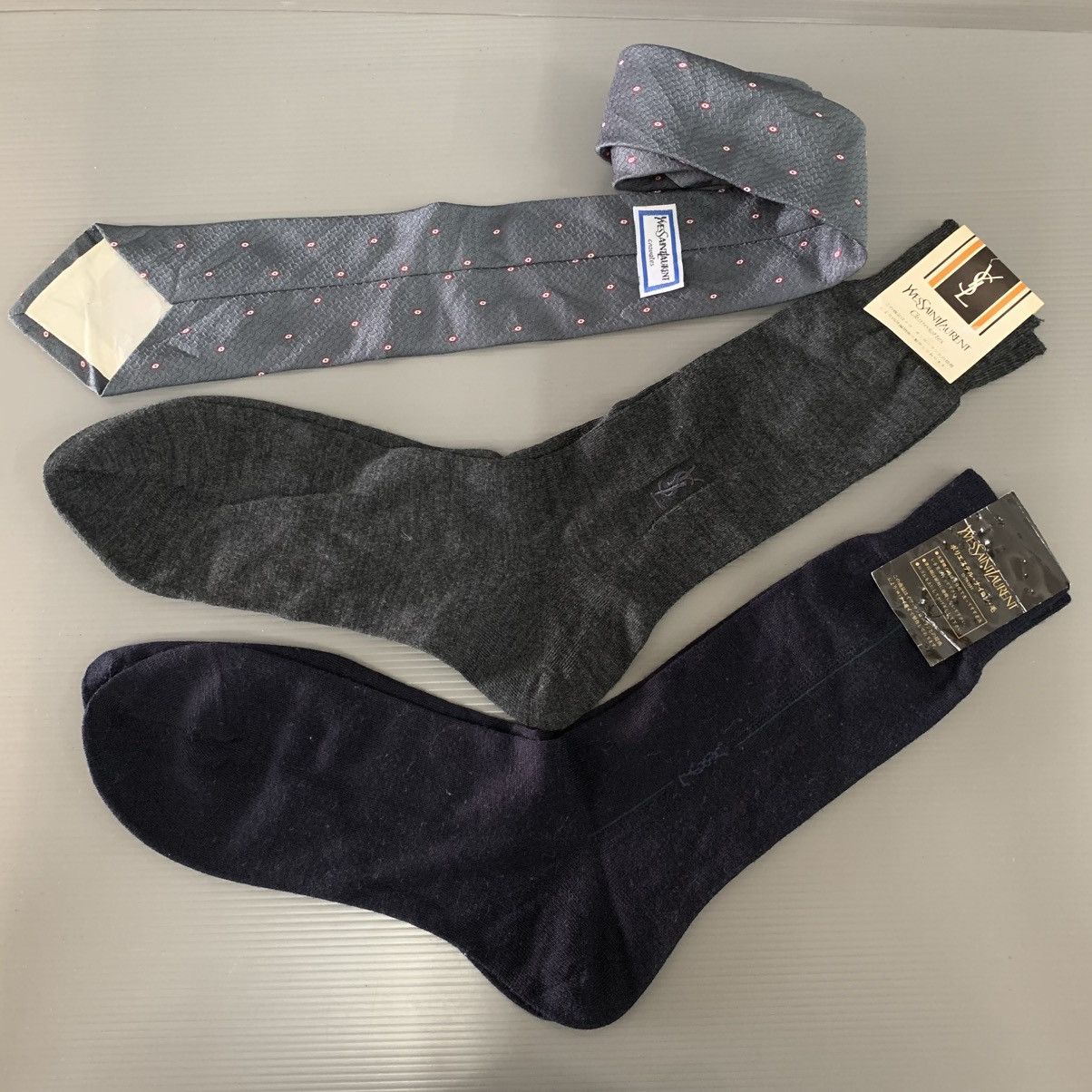 Yves Saint Laurent Yves Saint Laurent Socks and Ties Size ONE SIZE - 1 Thumbnail
